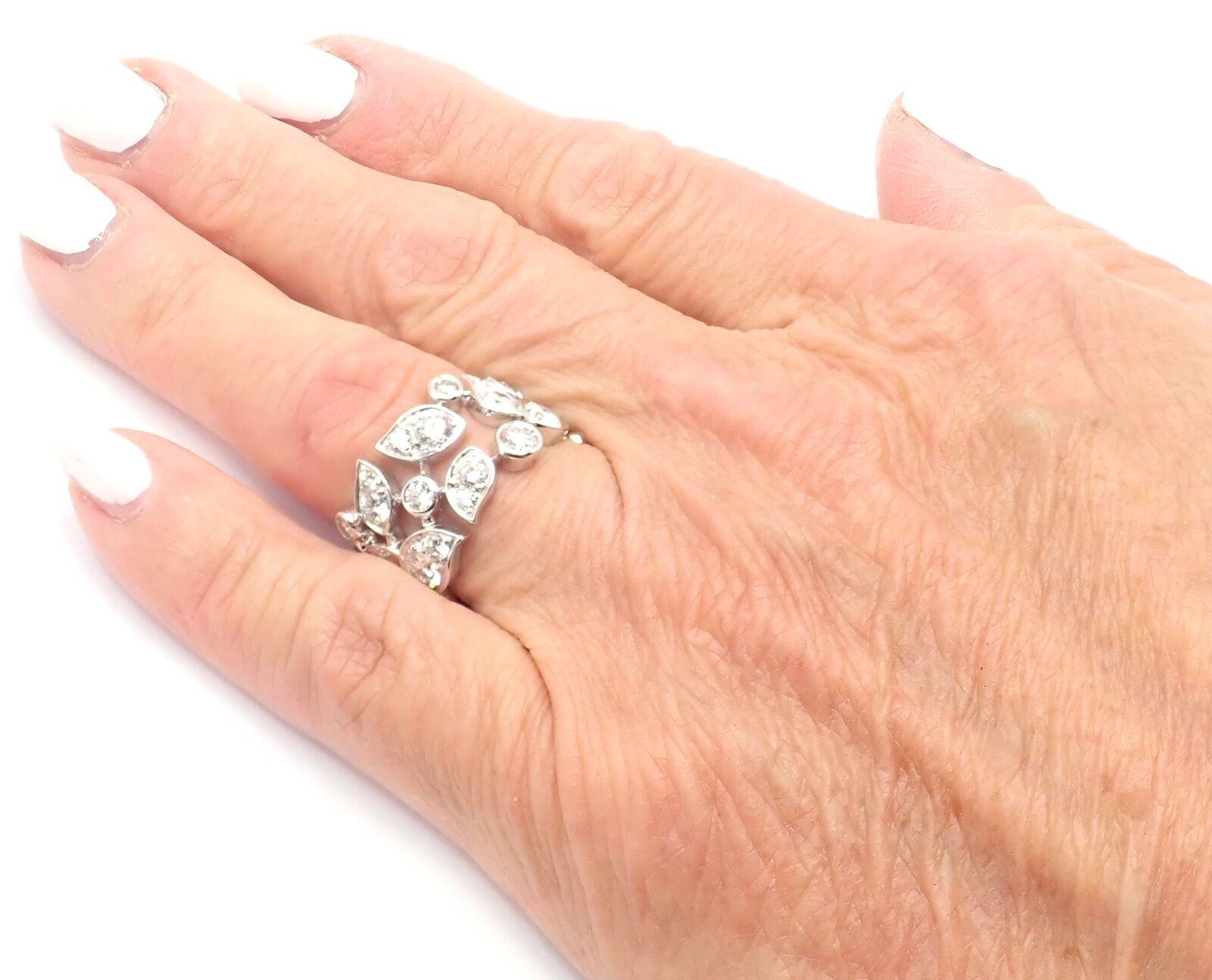 Anillo Cartier Diamante Hoja Ancha Oro Blanco en venta 1