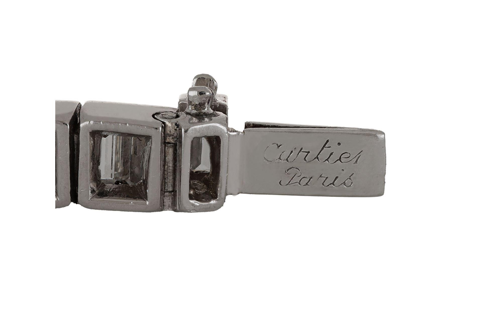 Bracelet français de la ligne de diamants Cartier, 1941. Pour femmes en vente
