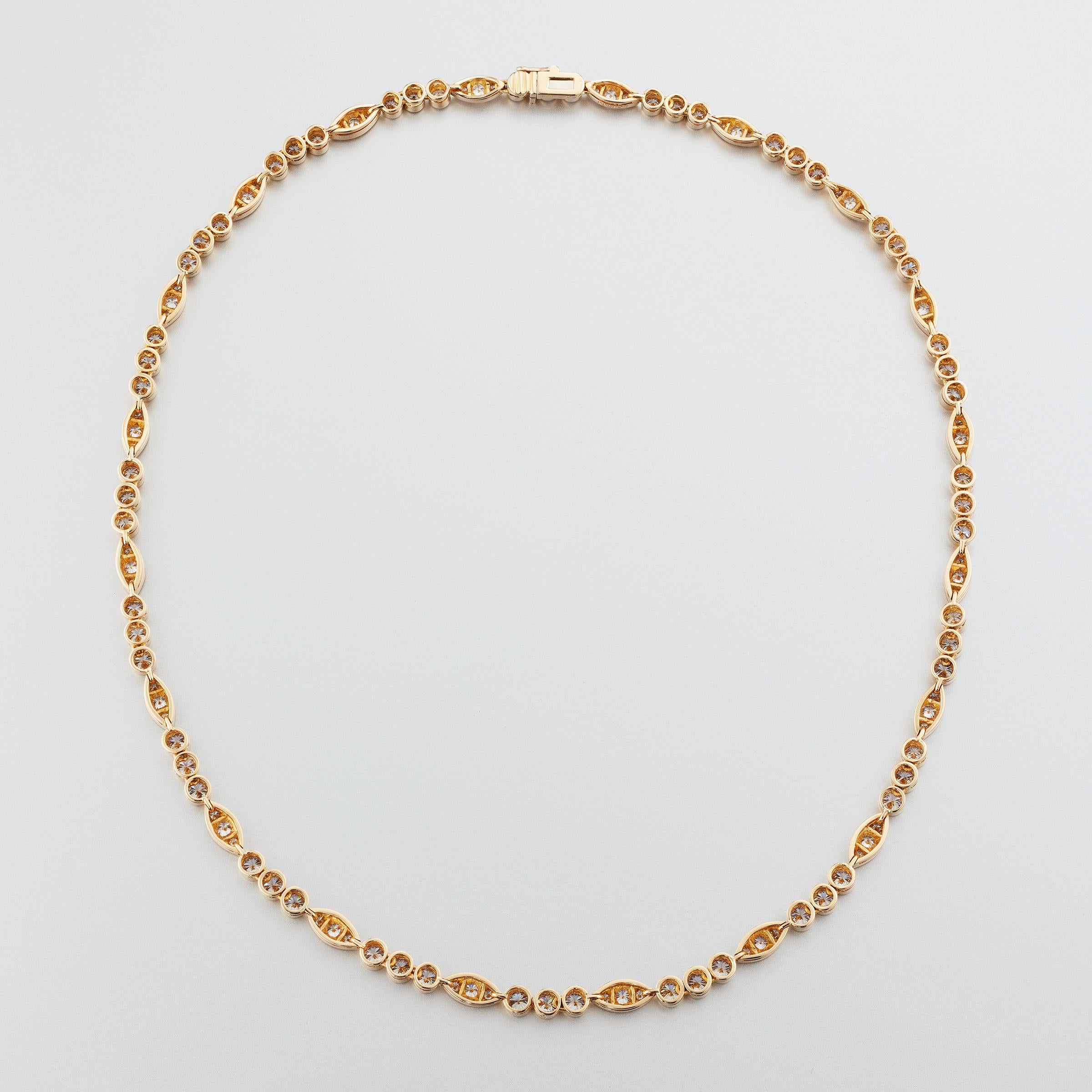 Cartier Diamant-Linien-Halskette und Perlen-Tropfen-Anhänger aus 18 Karat Gelbgold im Angebot 9