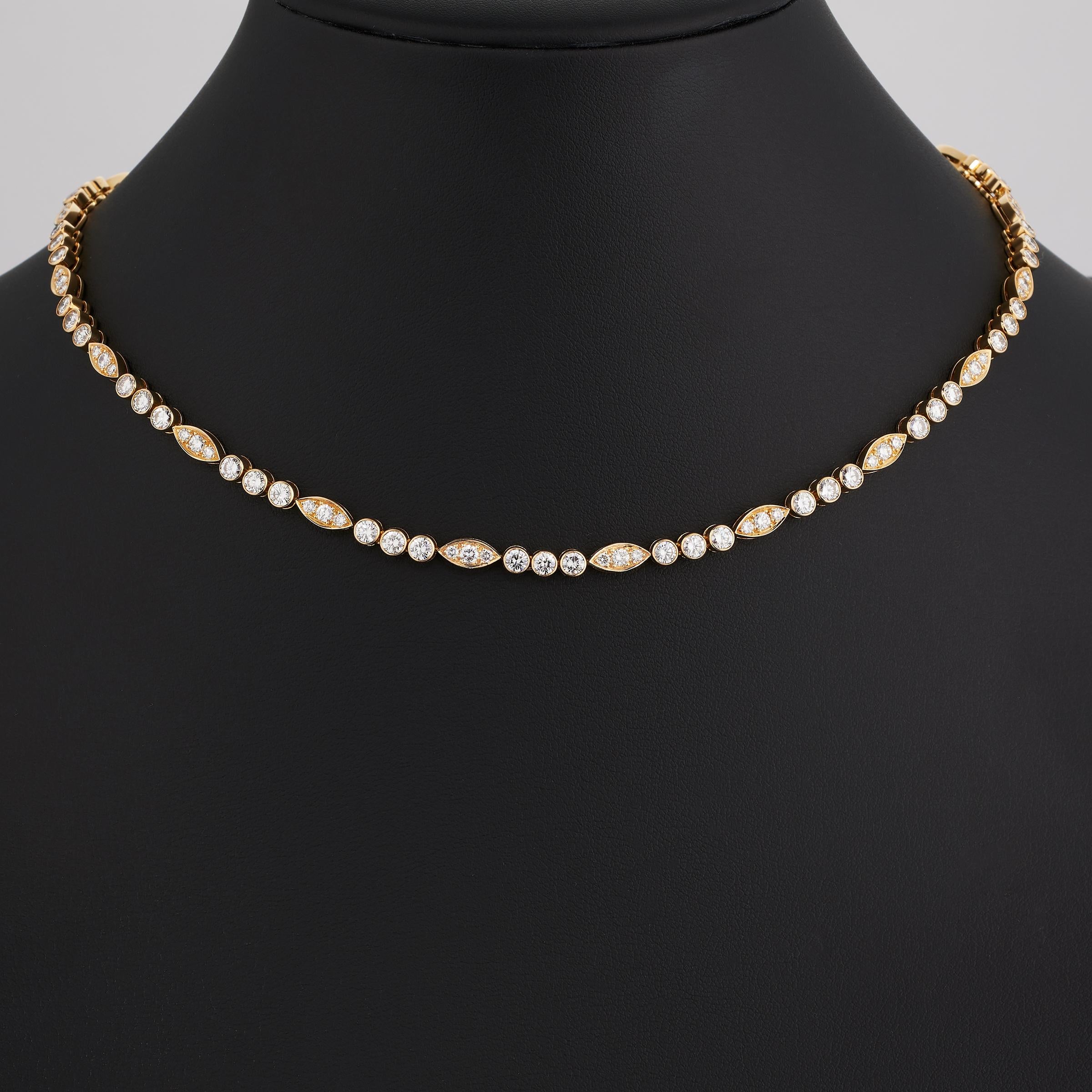 Cartier Diamant-Linien-Halskette und Perlen-Tropfen-Anhänger aus 18 Karat Gelbgold Damen im Angebot