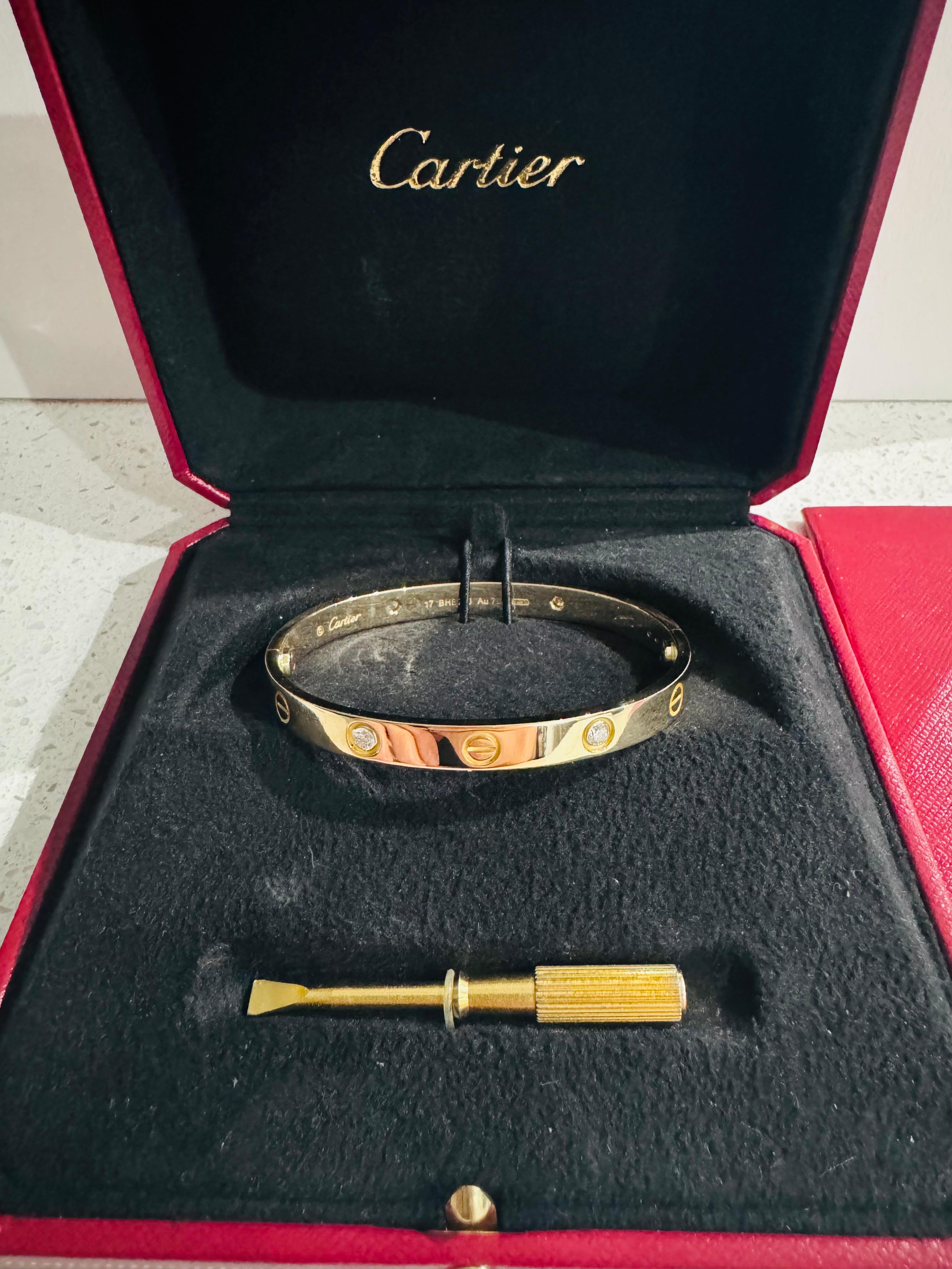 Cartier Diamond Love bangle 4 Diamonds B6070017 In Excellent Condition For Sale In Addlestone, GB