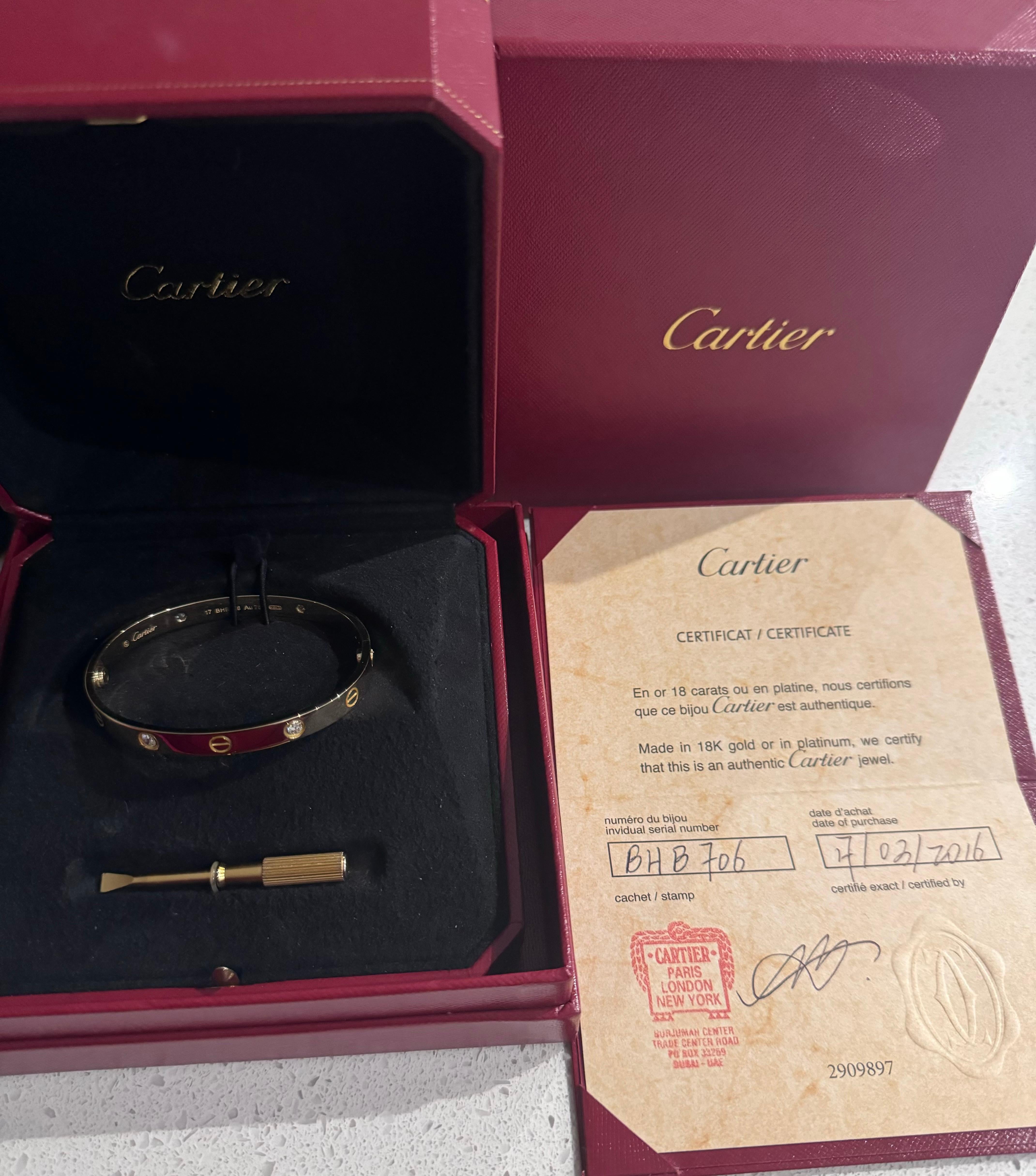 Cartier Bracelet Love de 4 diamants B6070017 Unisexe en vente