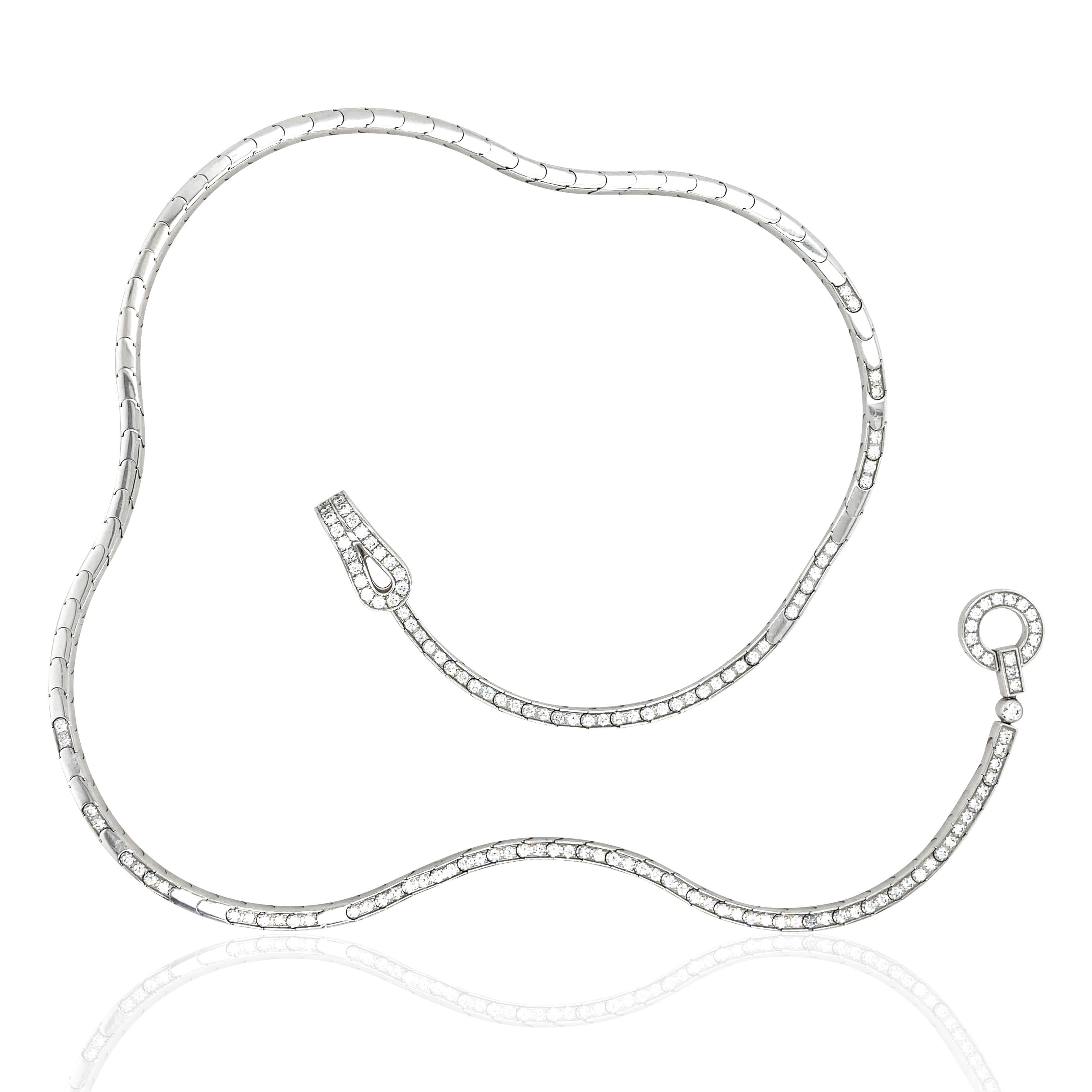 Round Cut Cartier, Diamond Necklace For Sale