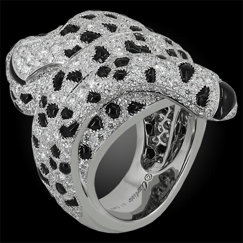 CARTIER Panthere Diamond Onyx Coil Ring For Sale at 1stDibs
