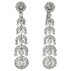 Boucles d'oreilles chandelier en platine et diamants de CARTIER