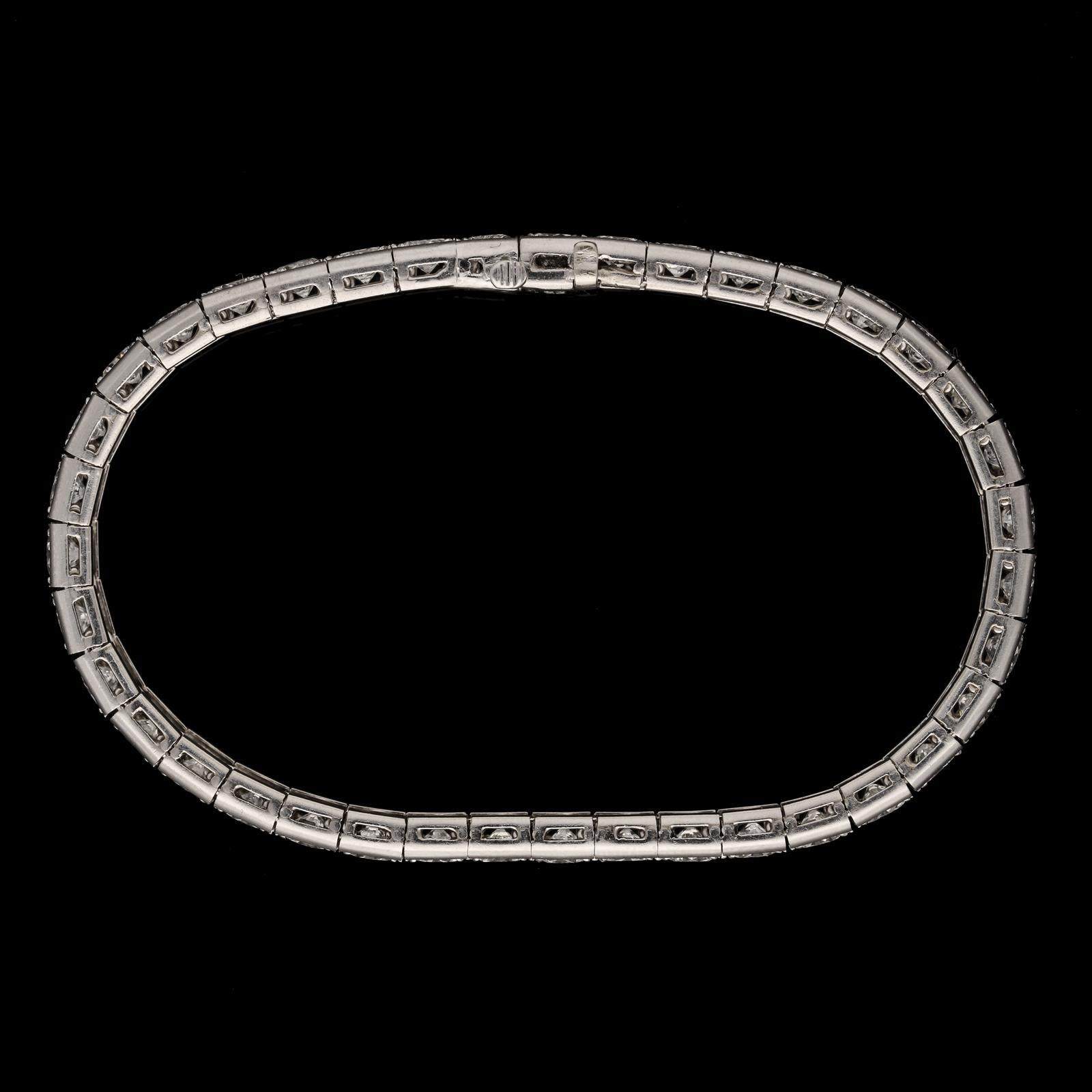 Cartier, Diamond & Platinum Line Bracelet est.10cts circa 1950's In Excellent Condition In London, GB