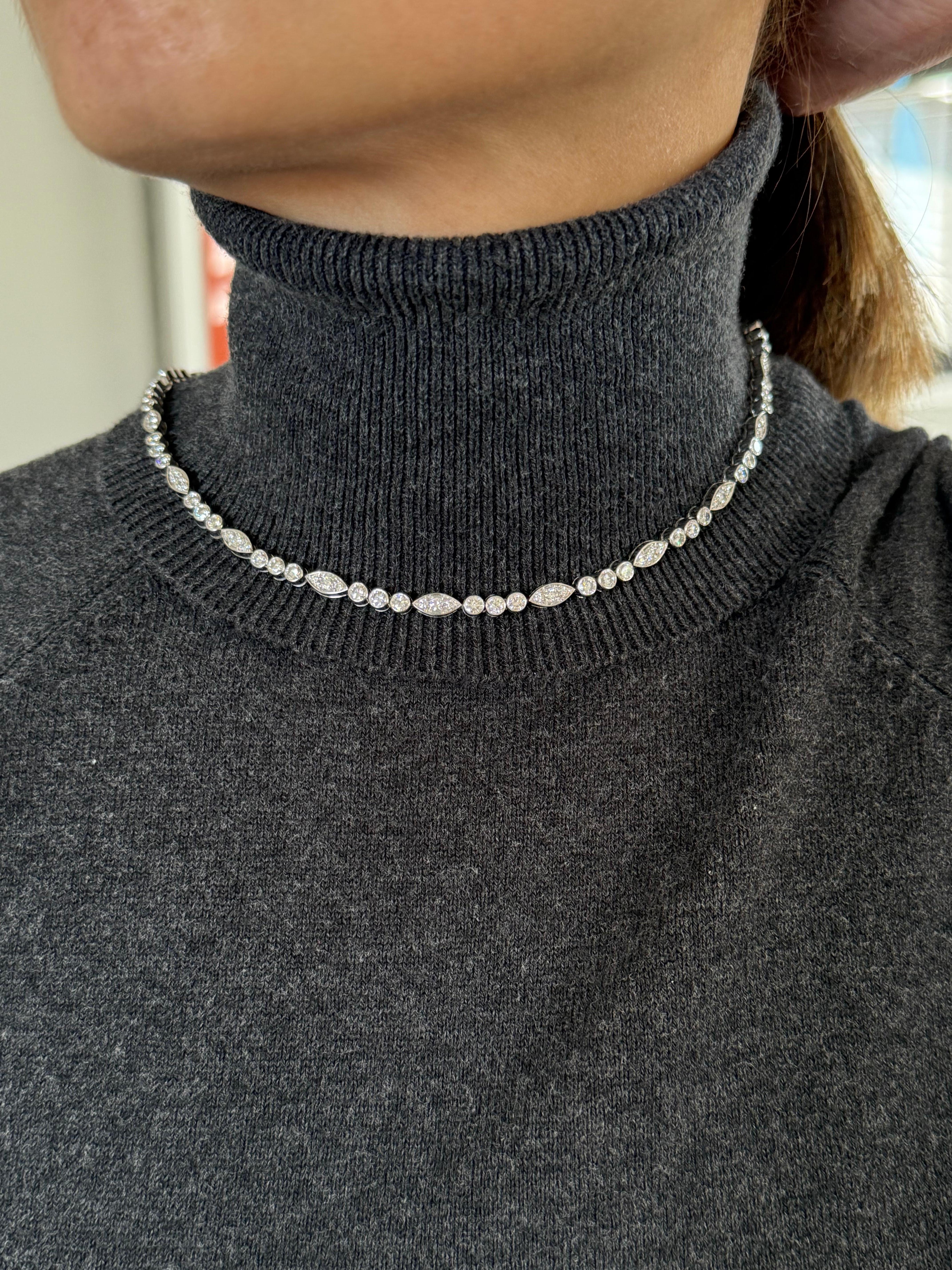 Cartier Diamond Platinum Necklace Dentelle Collection Paris For Sale 11