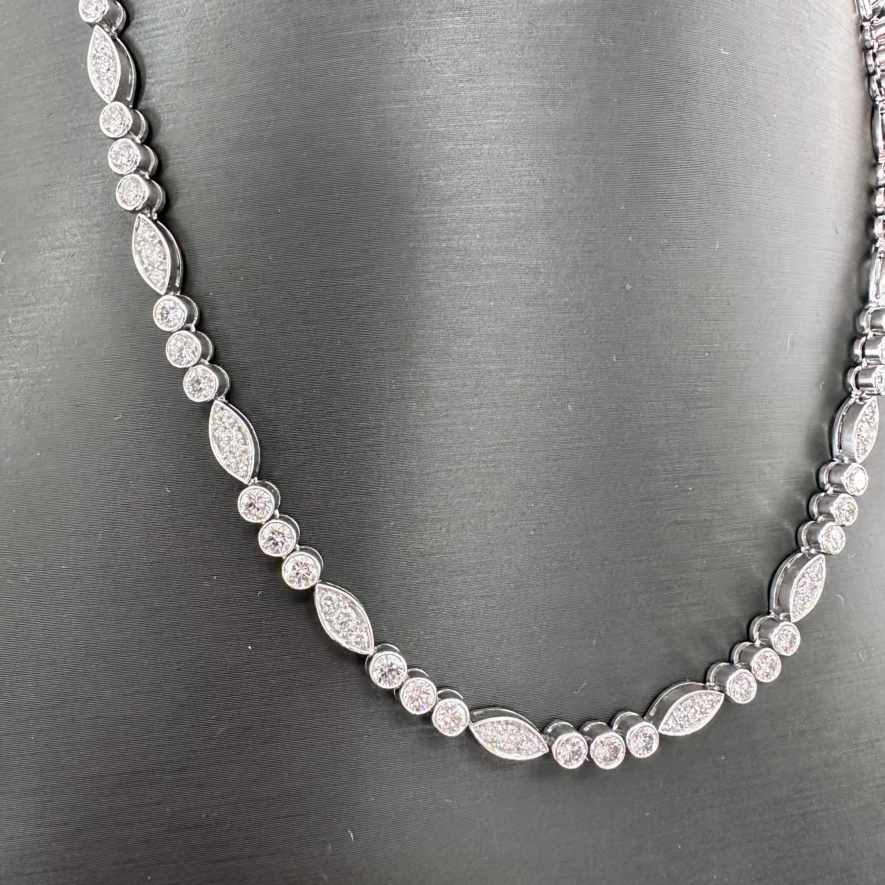 Cartier Diamond Platinum Necklace Dentelle Collection Paris For Sale 3