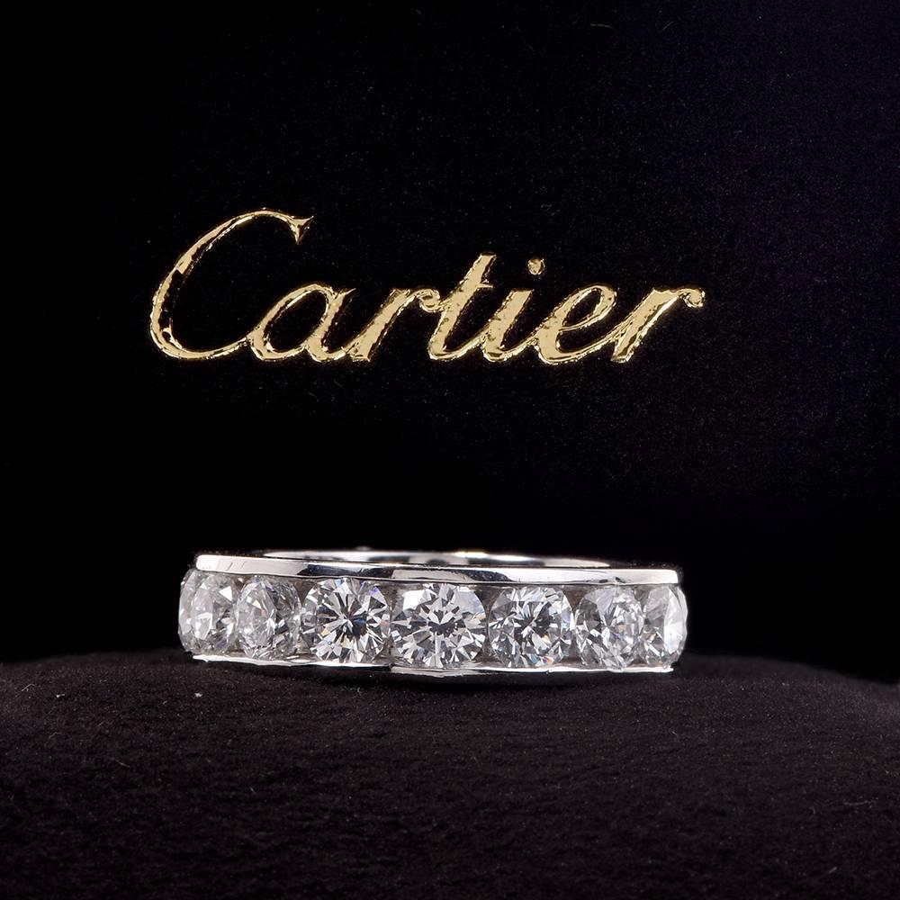 Cartier Diamond Platinum Wedding Band Ring In Excellent Condition For Sale In Miami, FL