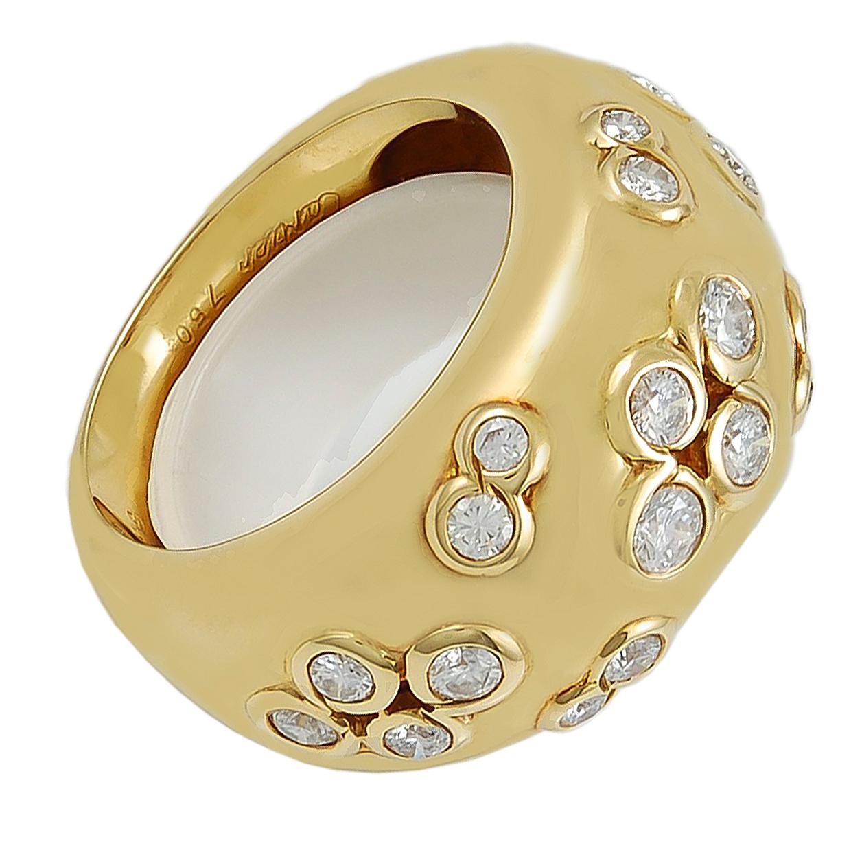 A luminous ring by Cartier crafted in 18k yellow gold with several clusters of round cut diamonds throughout.
Signed Cartier.
size 55
Condition: Good - Previously owned and gently worn, with little signs of use. May show light scratches but has no