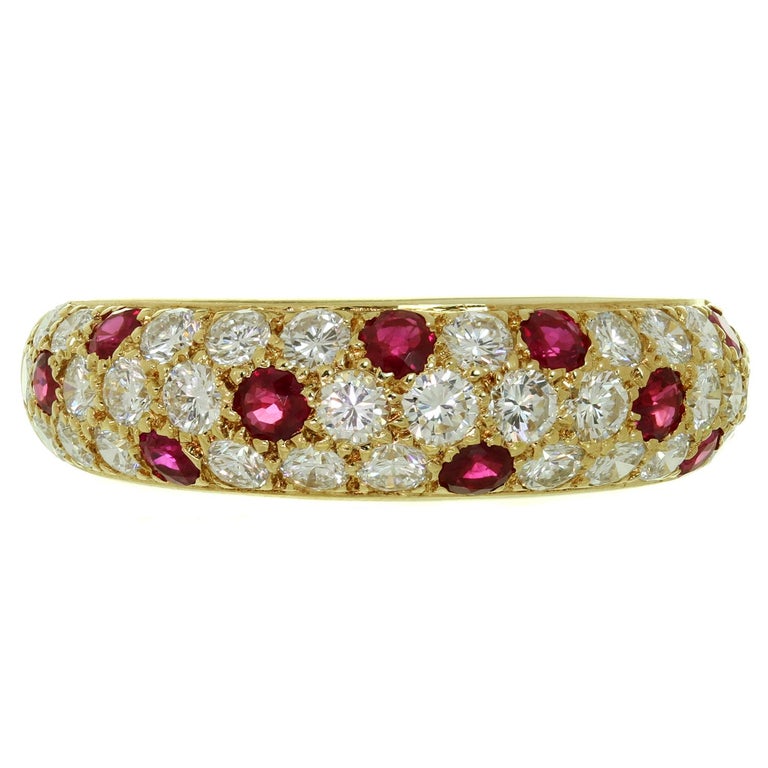 Cartier Diamond Ruby Yellow Gold Band Ring. Sz. 51 In Excellent Condition In New York, NY