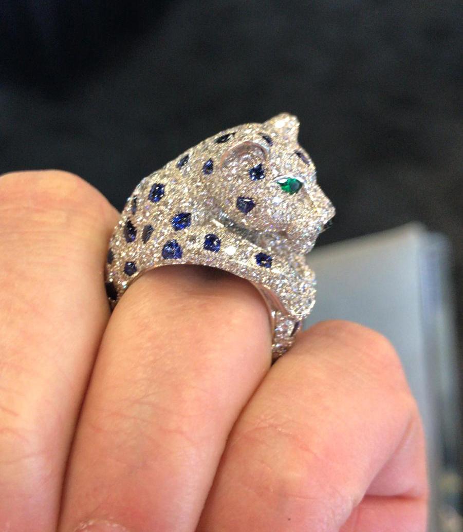 cartier sapphire panther ring