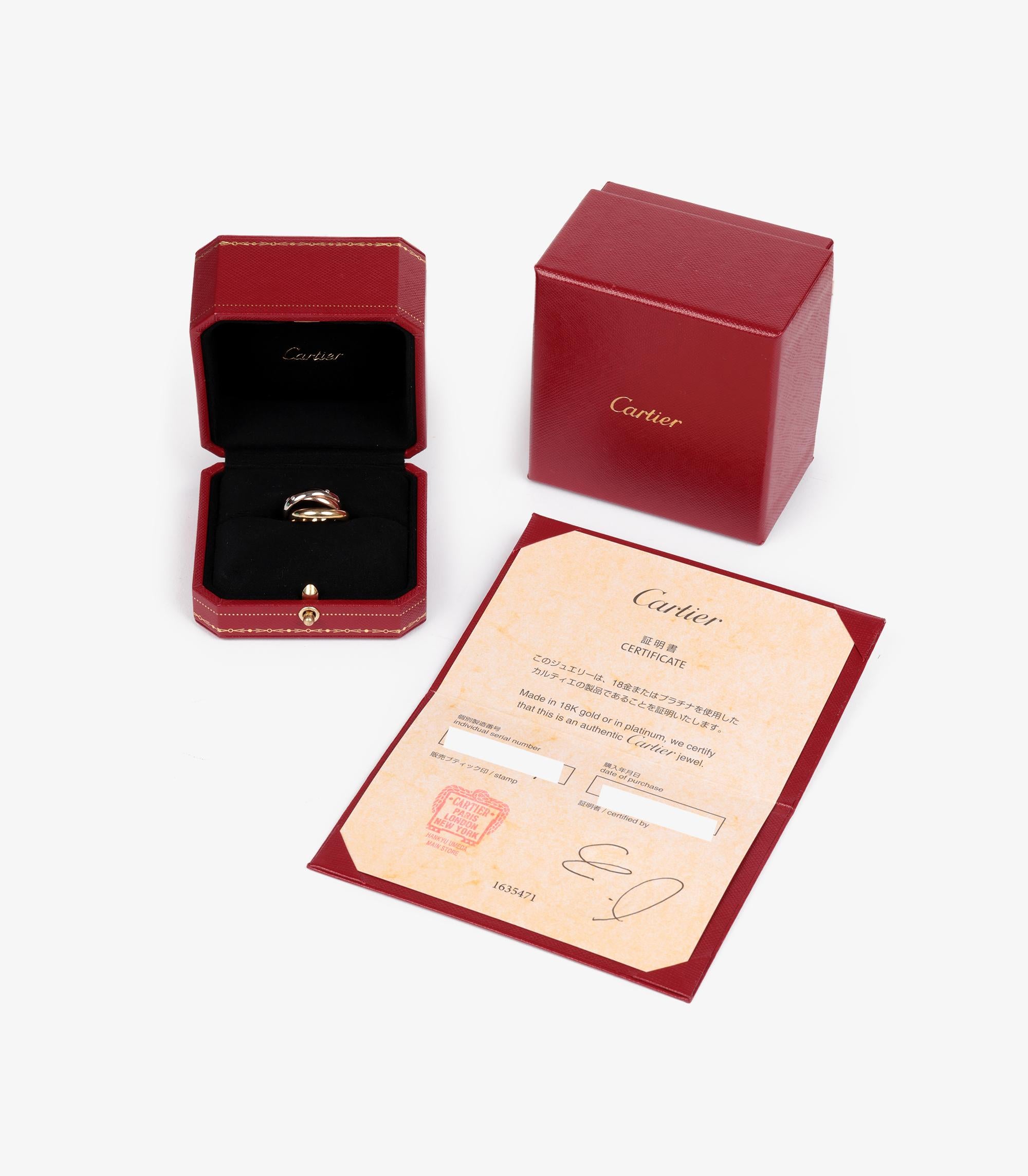 Bague Trinity de Cartier en or blanc, jaune et rose 18 carats sertie de diamants Excellent état - En vente à Bishop's Stortford, Hertfordshire