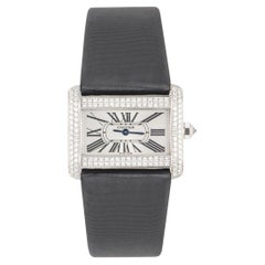 Cartier Montre Tank Divan WA301236 sertie de diamants