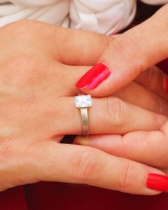 Cartier diamond solitaire ring in platinum