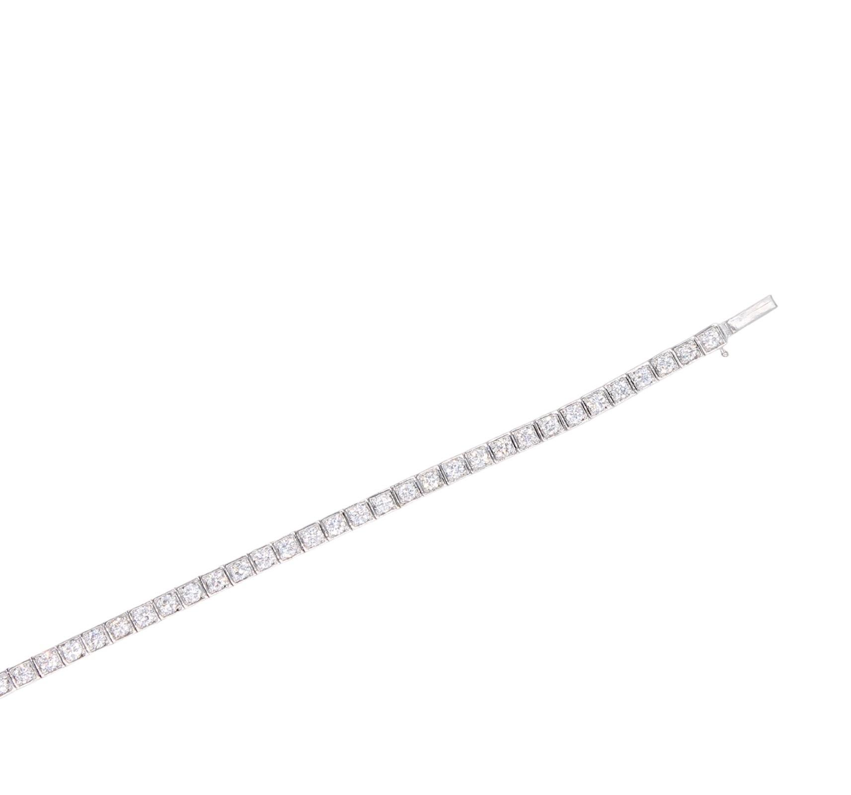 Cartier Diamond Tennis Bracelet In Excellent Condition In Uccle, BE