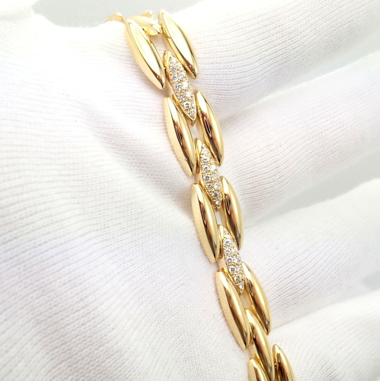 Cartier Diamond Three Row Gentiane Rice Link Yellow Gold Necklace In Excellent Condition For Sale In Holland, PA