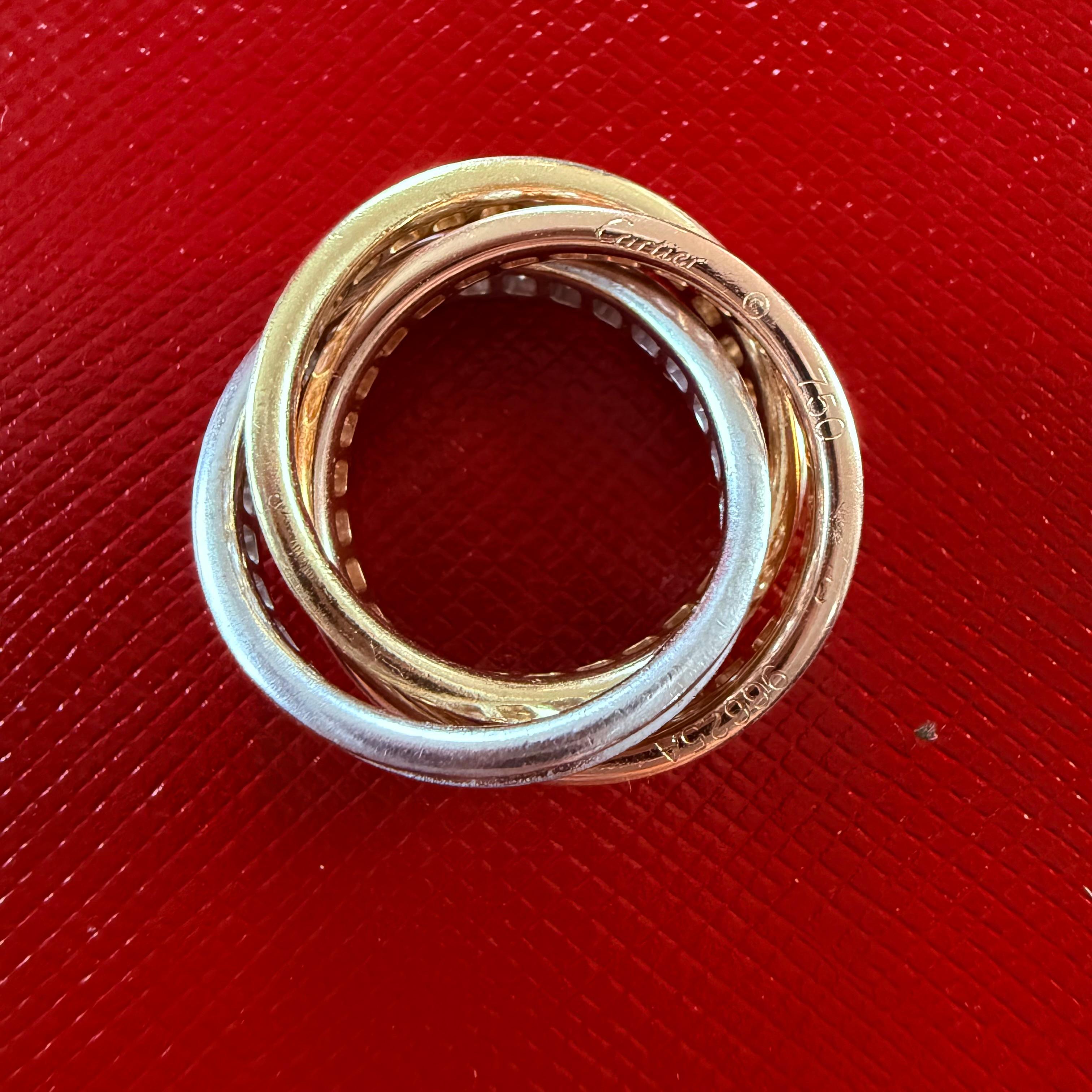 Cartier Diamond Trinity Band Rolling Ring tri Color 18K In Good Condition In Beverly Hills, CA