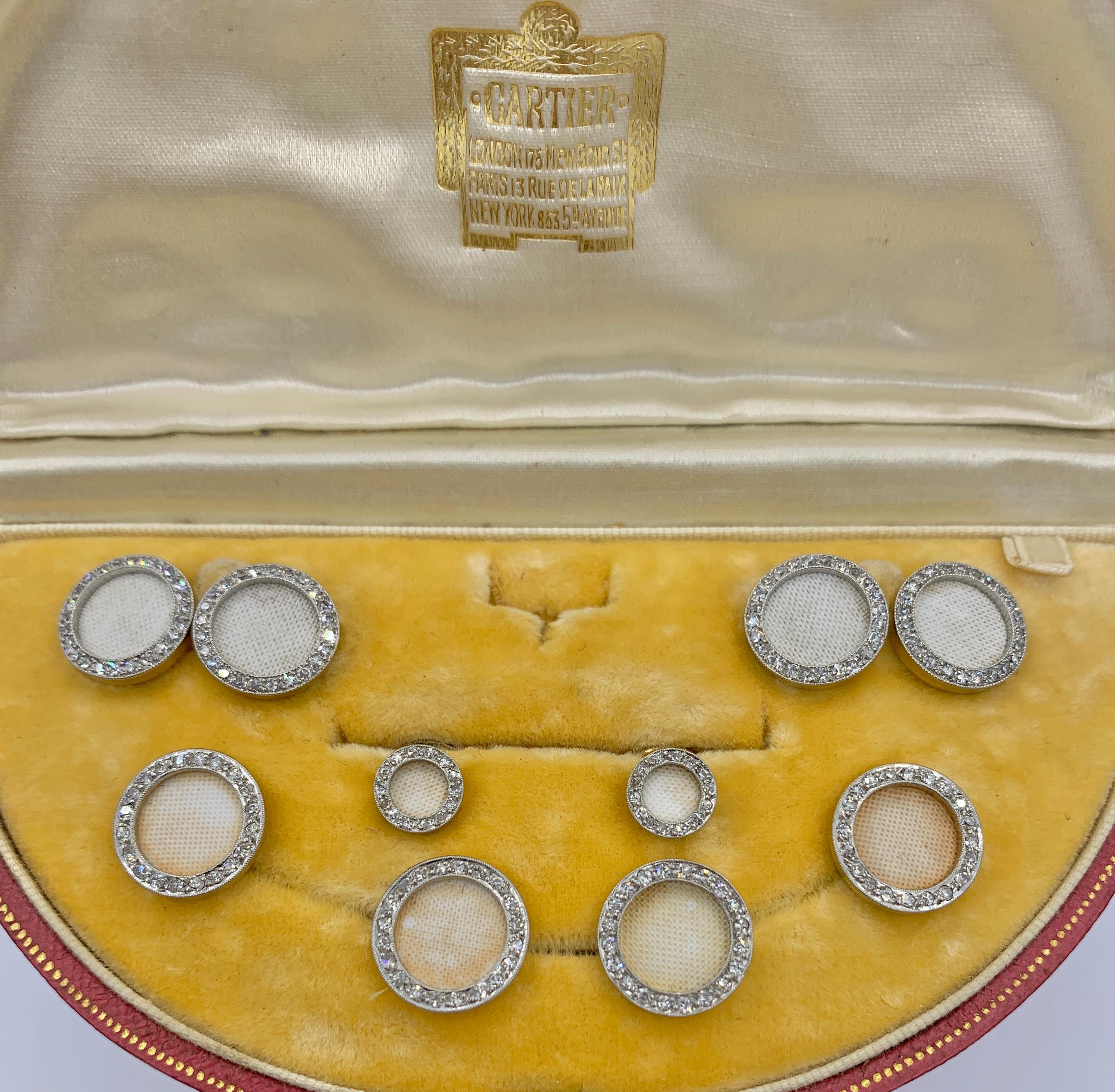Taille vieille mine Cartier Ensemble de boutons de manchette style art déco en émail blanc et diamants, 1910 en vente