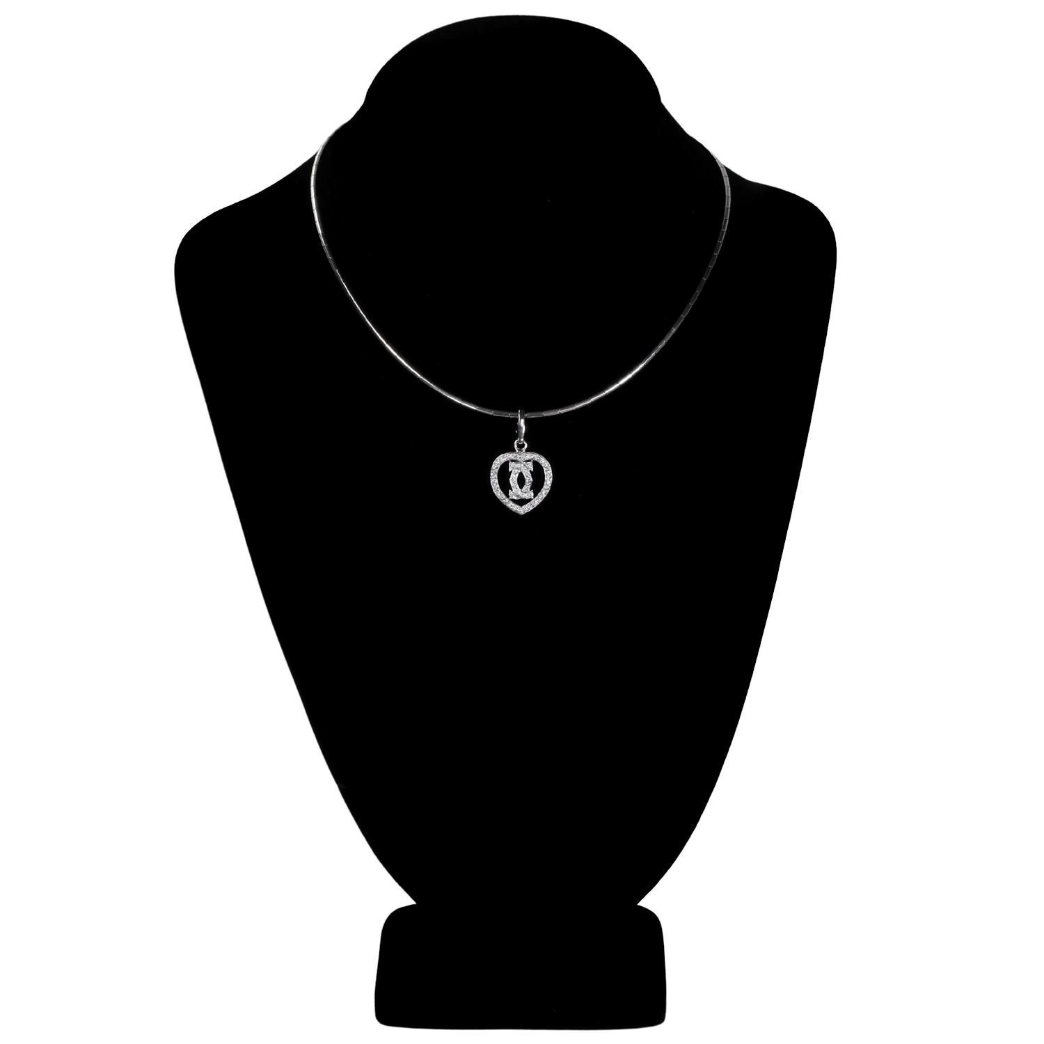 CARTIER Collier pendentif cœur en or blanc et diamants Pour femmes en vente