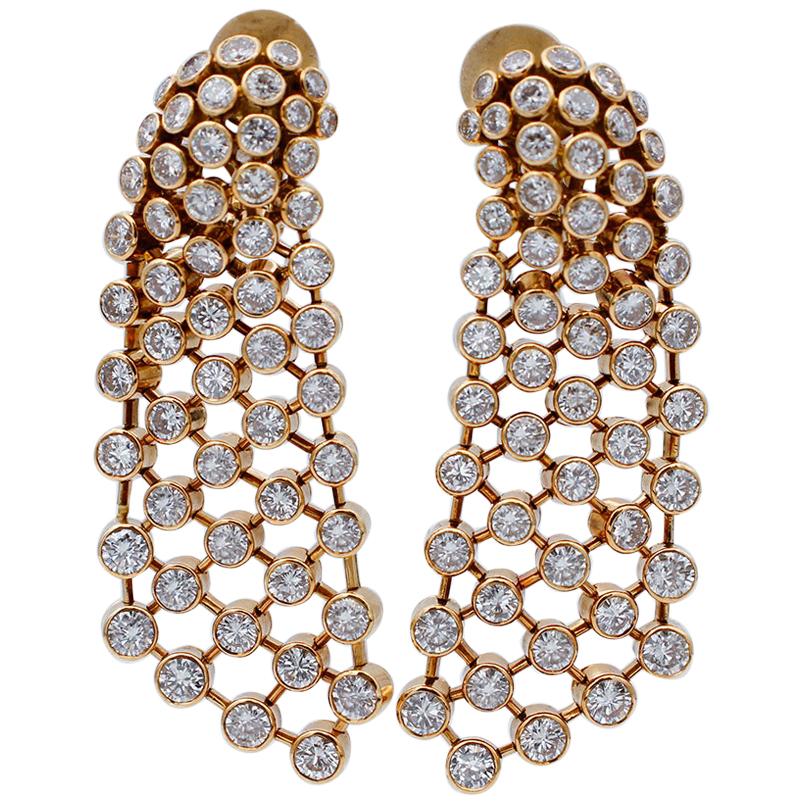 Cartier Diamonds, 18 Karat Yellow Gold Chandelier Earrings