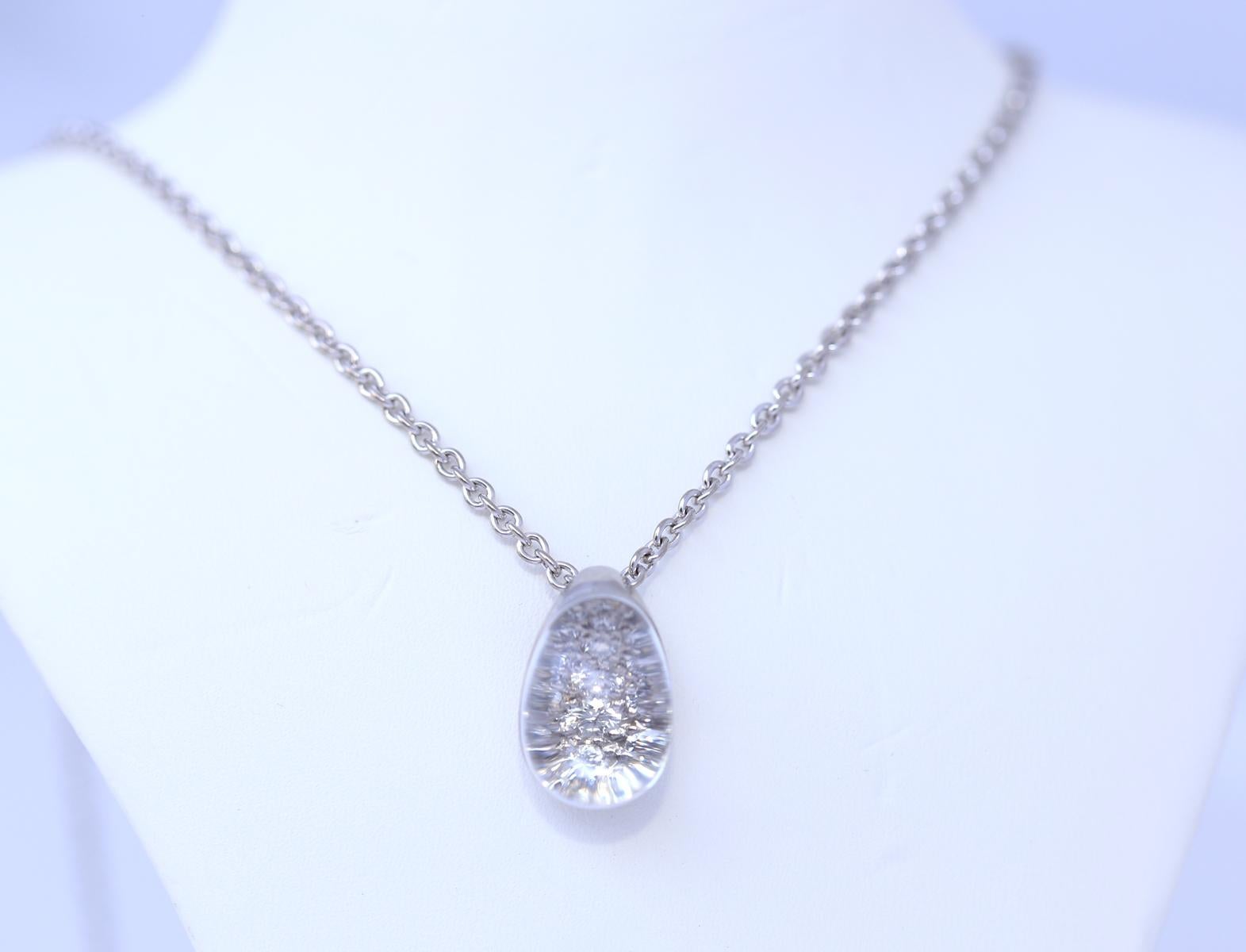 Cartier Diamonds Rock Crystal Set Necklace Earrings Signed Stamped 18K, 1995 In Good Condition In Herzelia, Tel Aviv