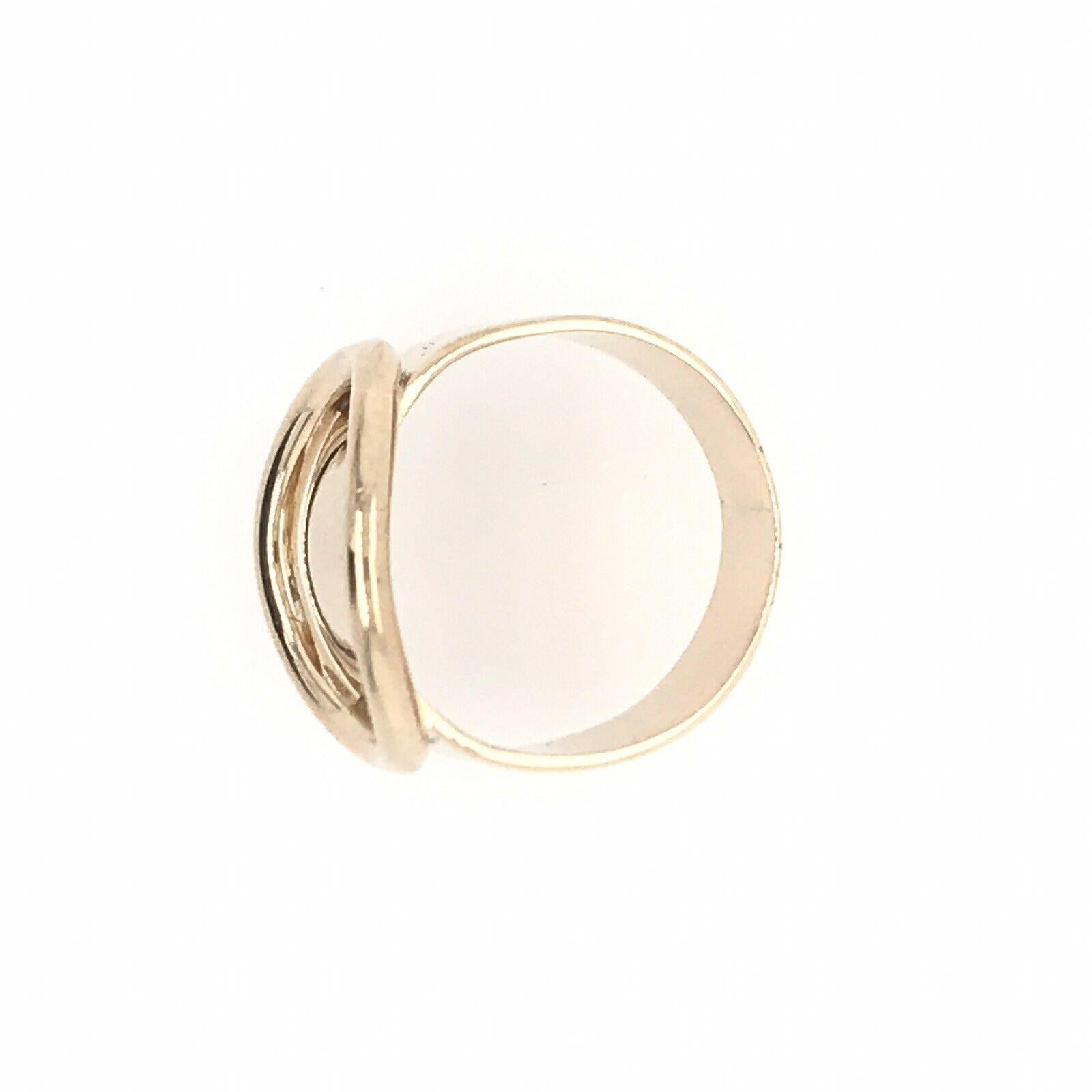 Cartier Dinh Van 18 Karat Yellow Gold Ring Vintage, circa 1970s Rare In Excellent Condition In Beverly Hills, CA