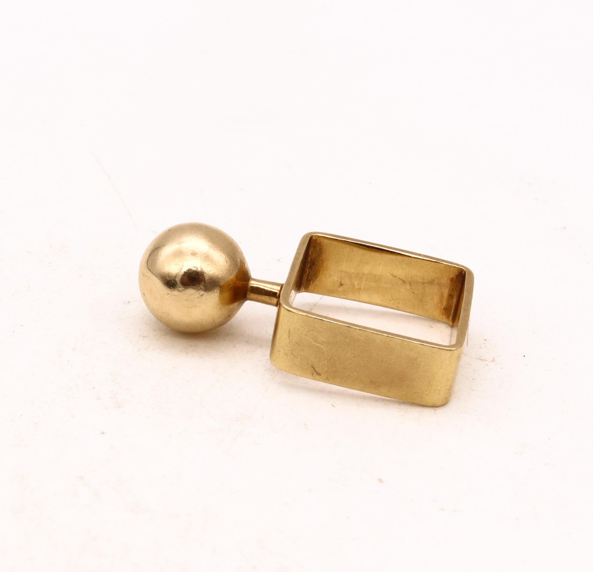 Cartier Dinh Van 1968 Paris Rare Geometric Ball Ring in 18Kt Yellow Gold In Good Condition For Sale In Miami, FL