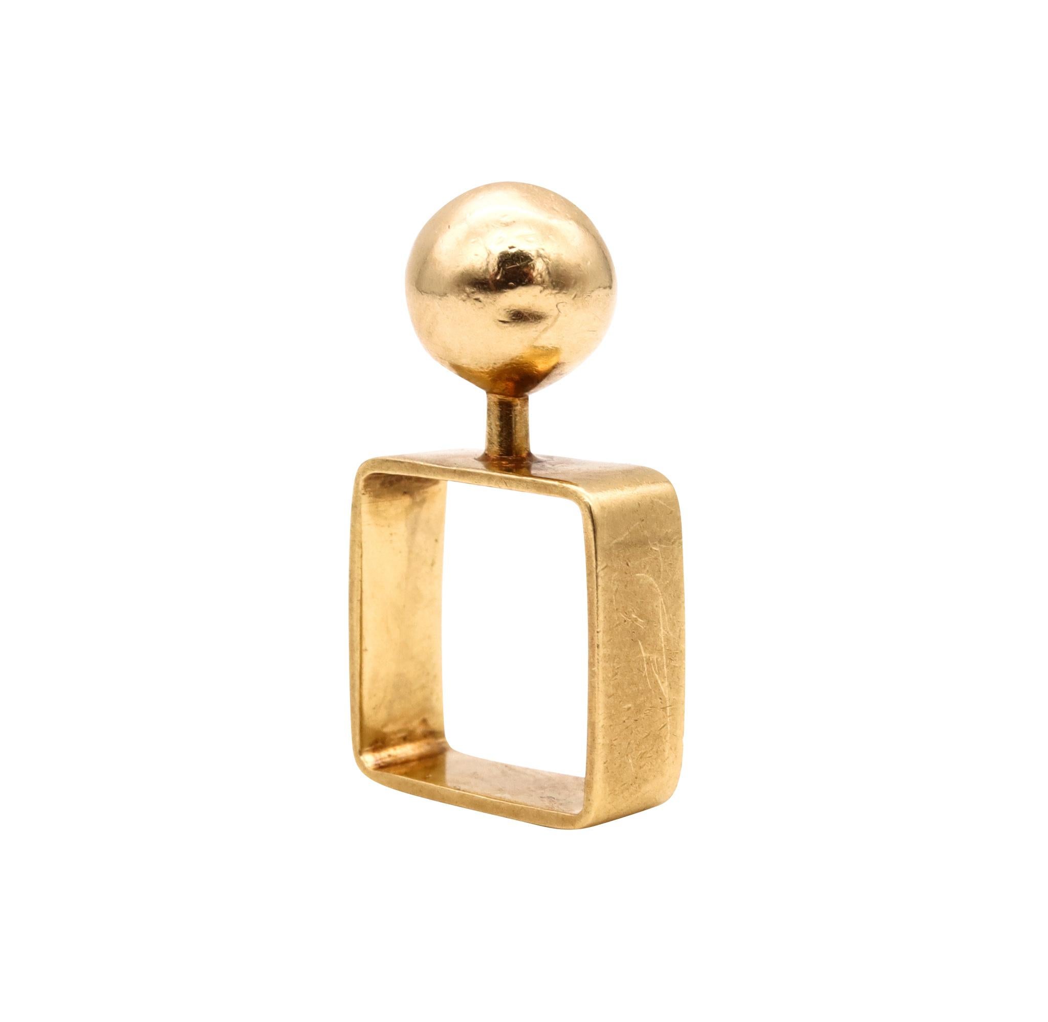 Cartier Dinh Van 1968 Paris Rare Geometric Ball Ring in 18Kt Yellow Gold For Sale 2