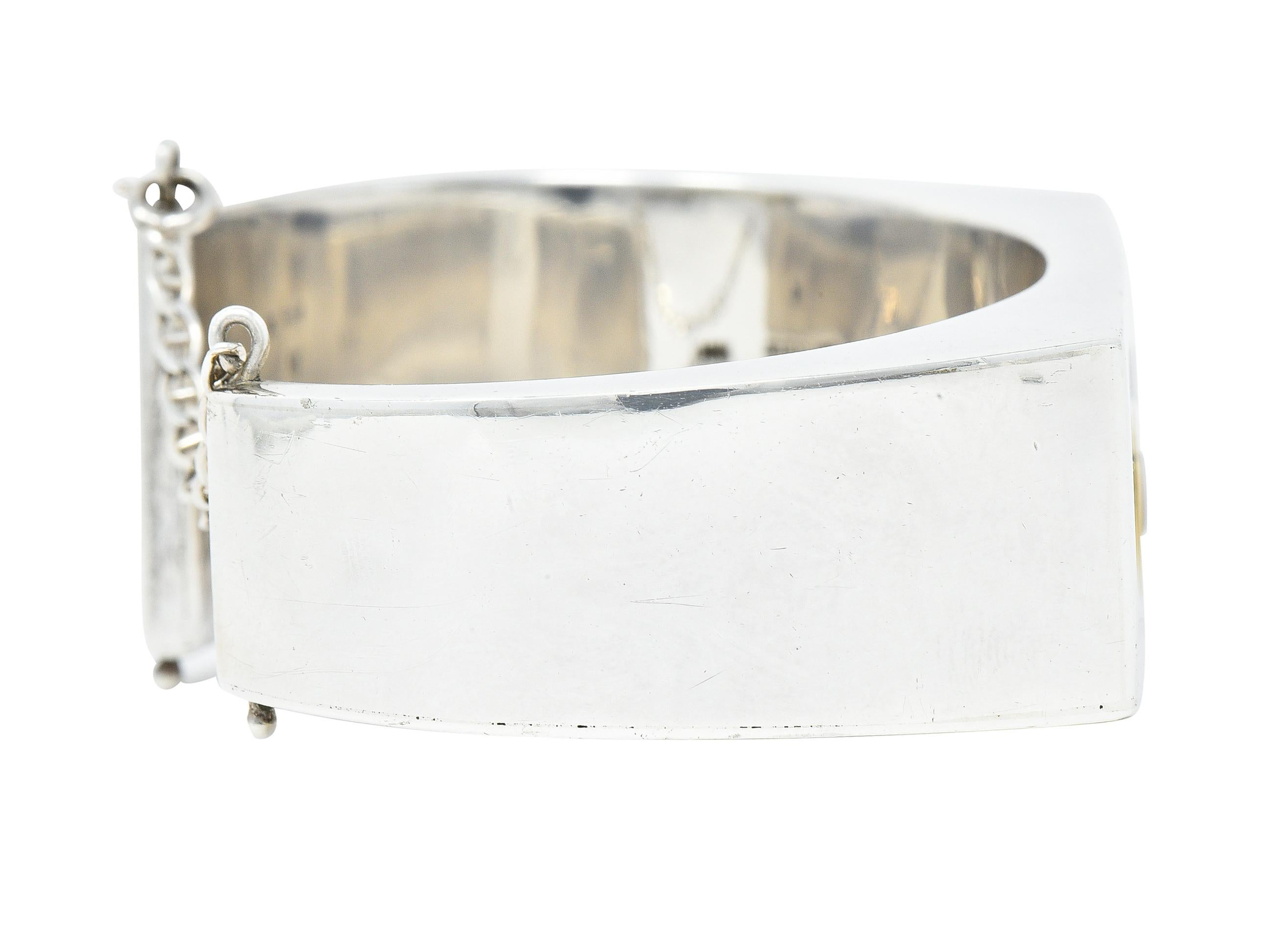 Taglio rotondo Cartier Dinh Van for Cartier Bracciale modernista in corniola con intarsi in oro 18 carati