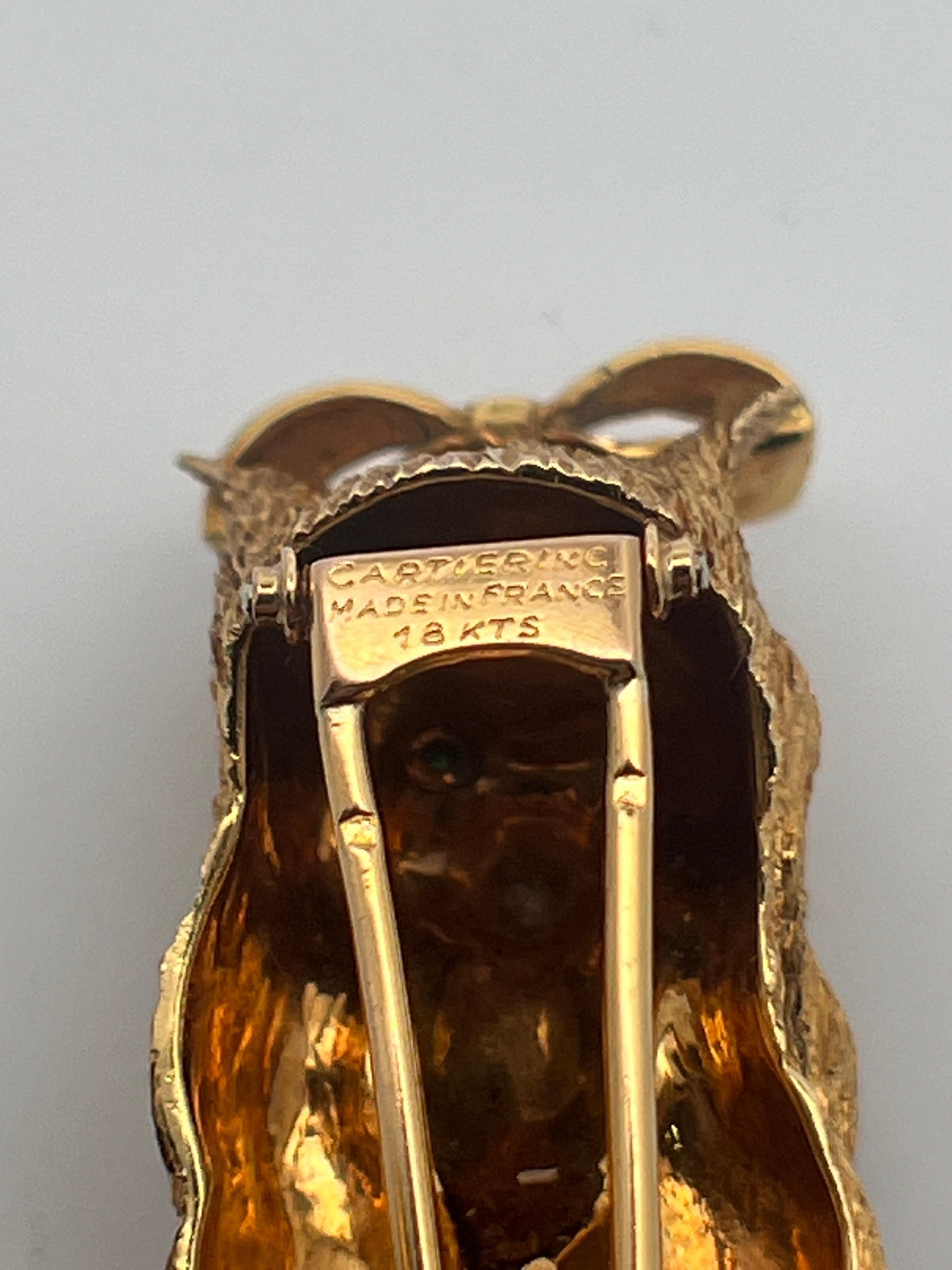 Broche Perro Cartier Corte redondo en venta