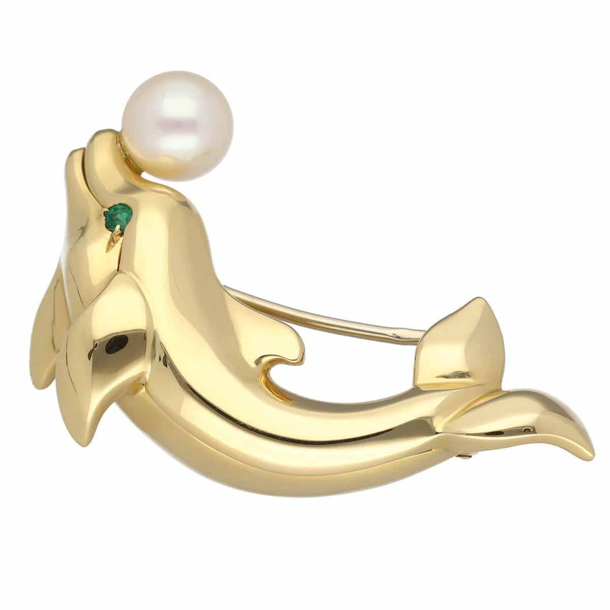 2000s dolphin aesthetic
