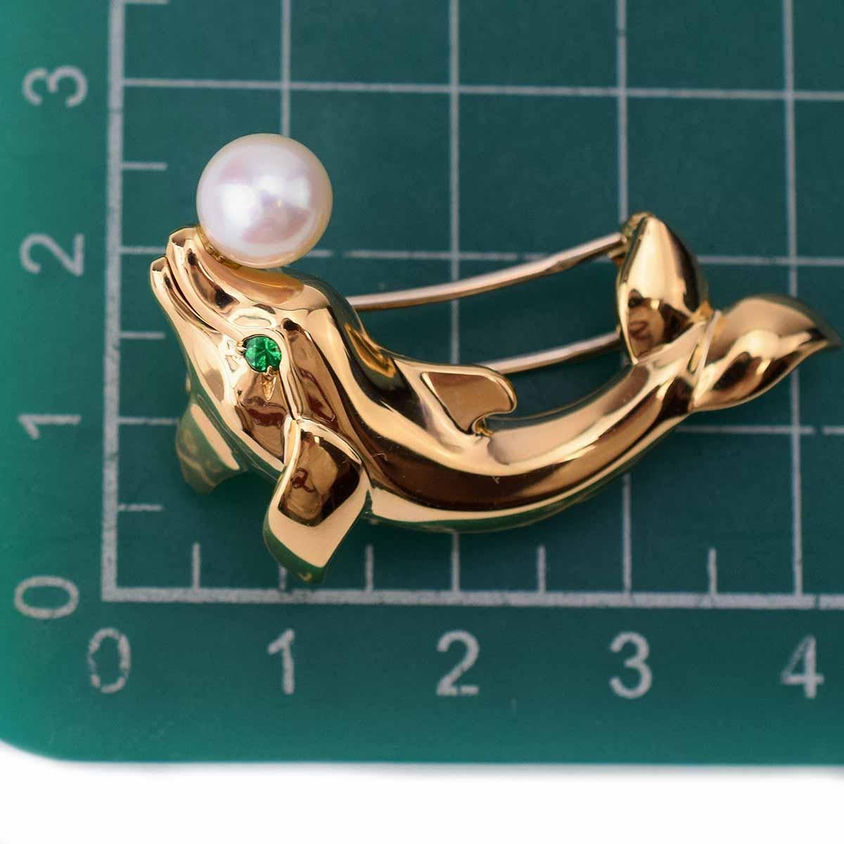 Cartier Dolphin Pearl Emerald 18 Karat Yellow Gold ORFY Clip Brooch In Good Condition For Sale In Tokyo, JP