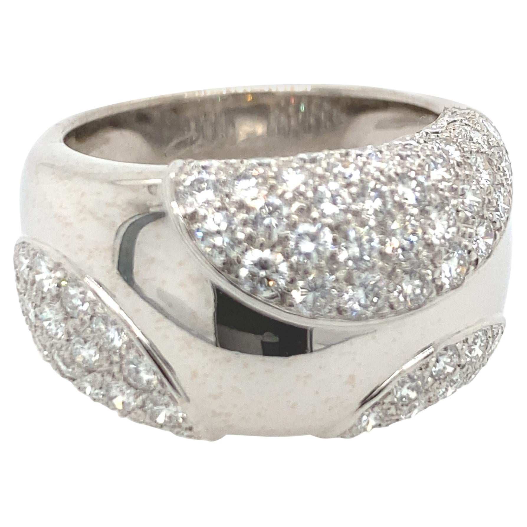 Cartier, bague dôme pavée en diamants en vente