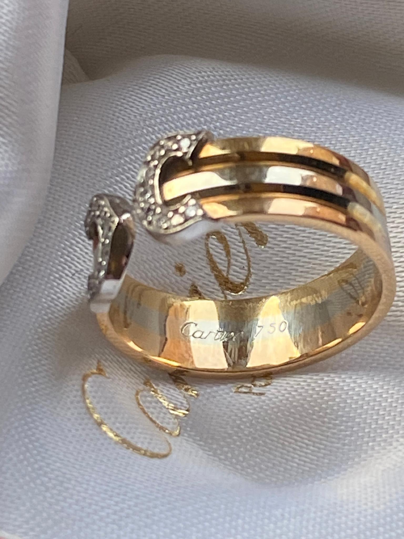 Anillo Cartier Doble C Oro 18K y Diamantes Corte brillante en venta