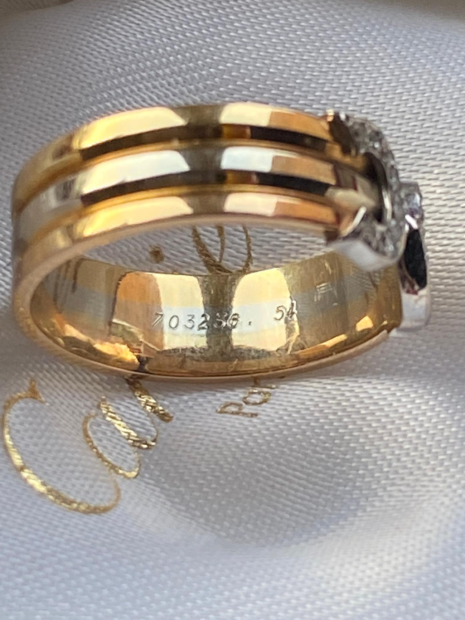 Anillo Cartier Doble C Oro 18K y Diamantes en Bueno estado para la venta en Rugby, England