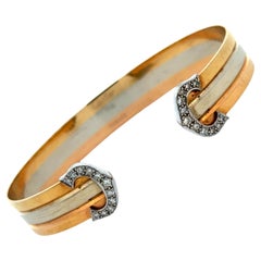 Bracciali