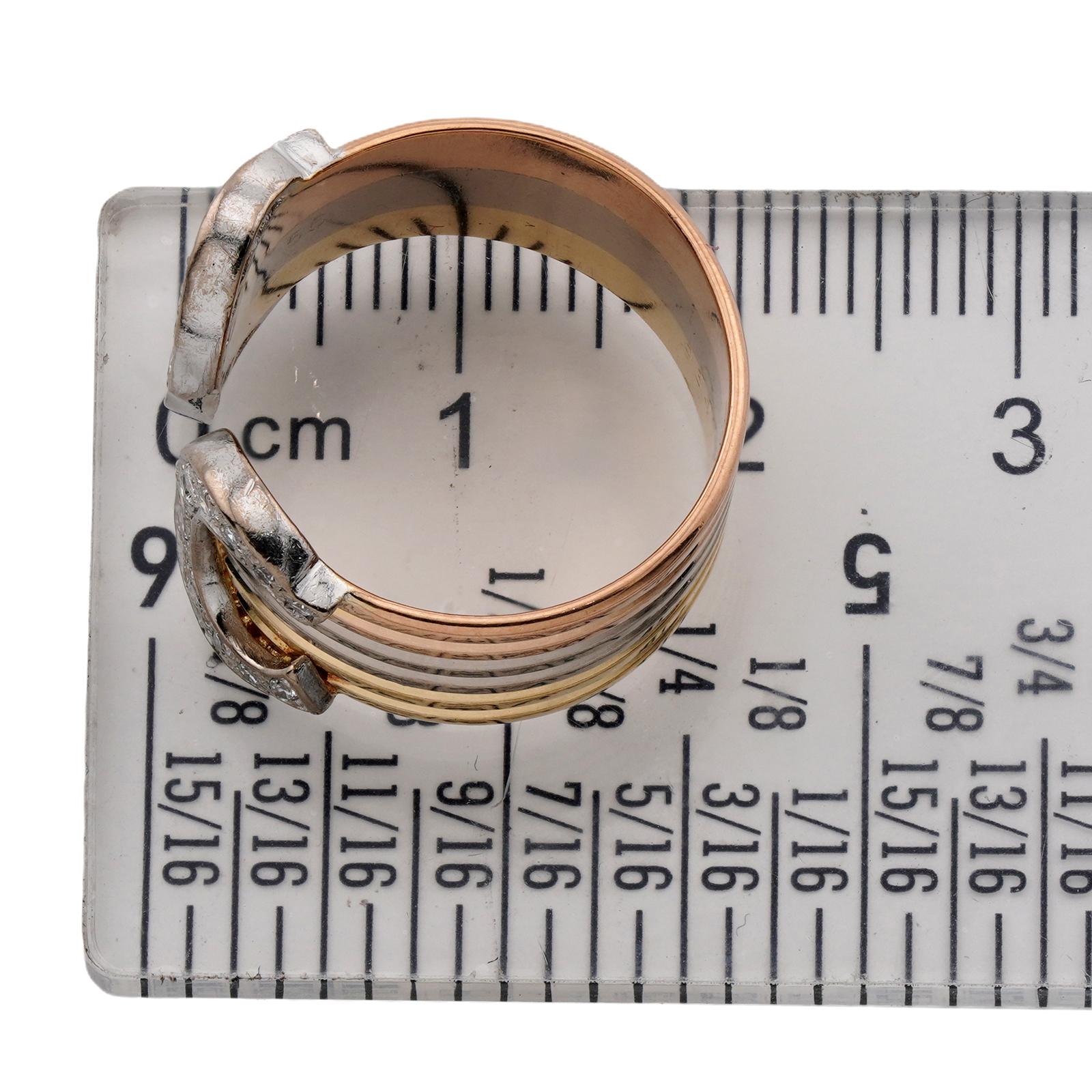 CARTIER Double C Diamond 18k Tri-Color Gold Ring en vente 3