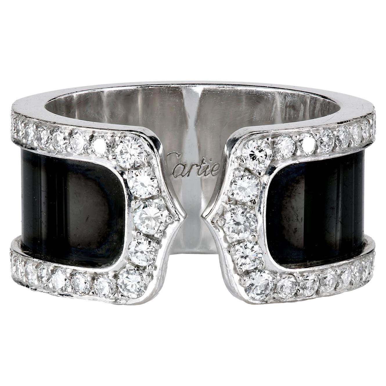 Anillo Cartier "Doble C" Diamante y Oro Blanco 18K Banda Abierta Negra