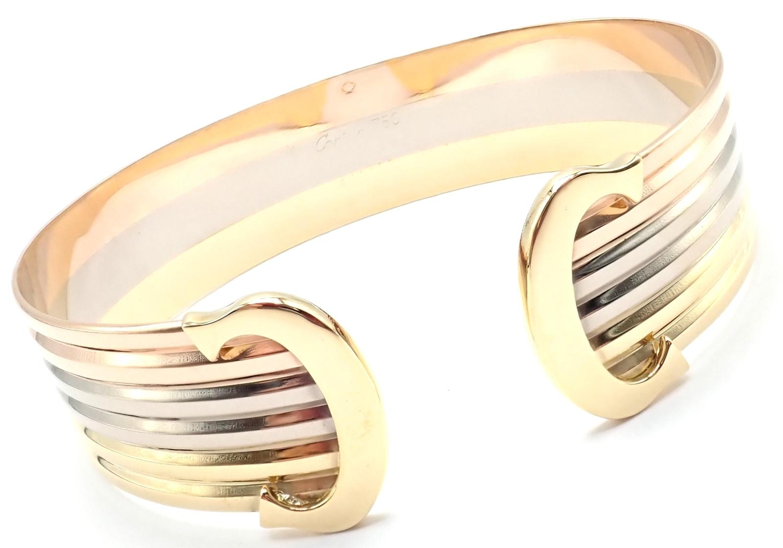 Pulsera brazalete trinitaria doble C tricolor de oro Cartier en venta 6