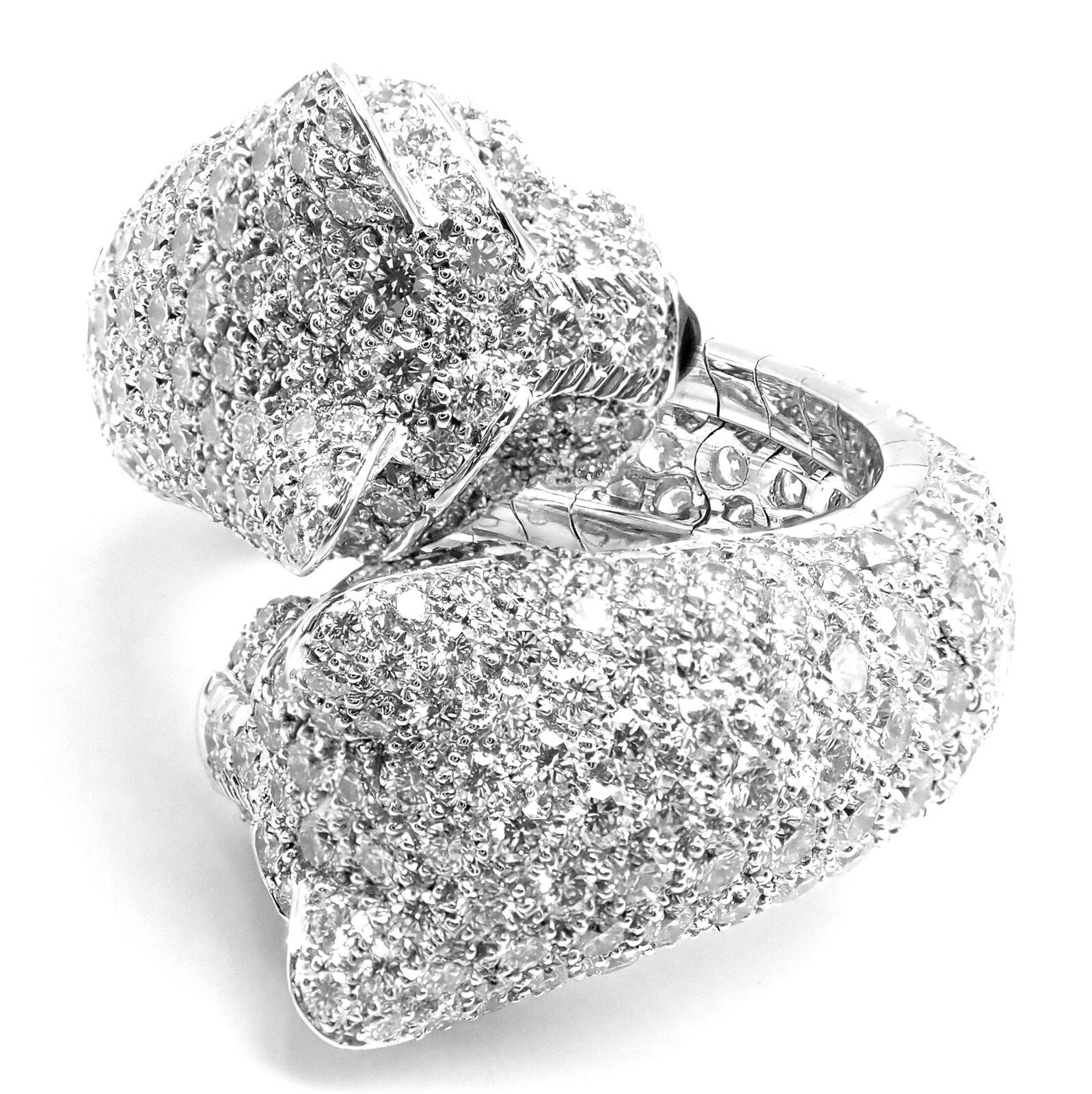 Anello con doppio diamante Pantera in oro bianco 18 carati di Cartier. 
Pezzo raro, parte della collezione 