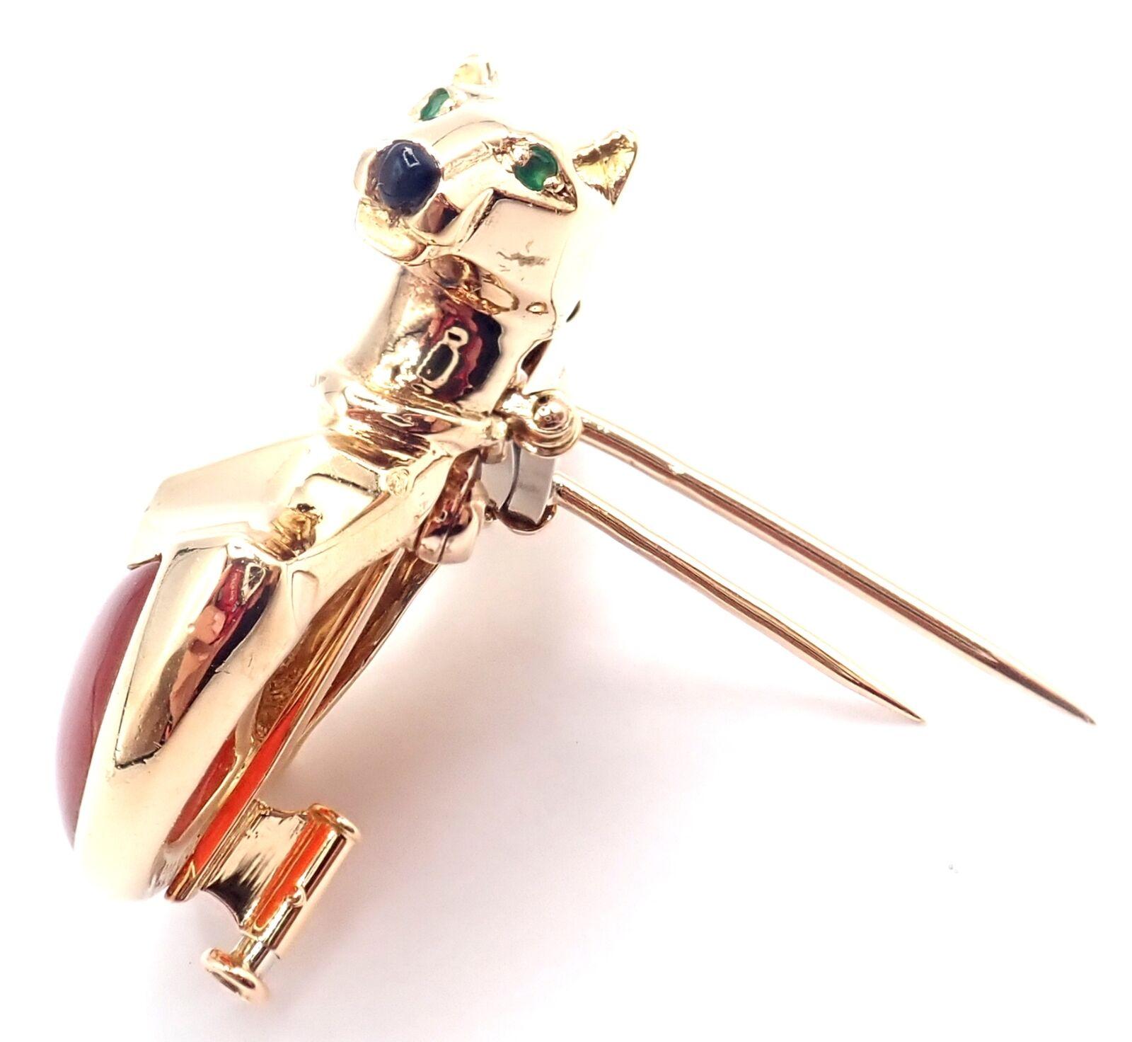 Uncut Cartier Double Panther Panthere Emerald Jasper Onyx Yellow Gold Pin Brooch For Sale