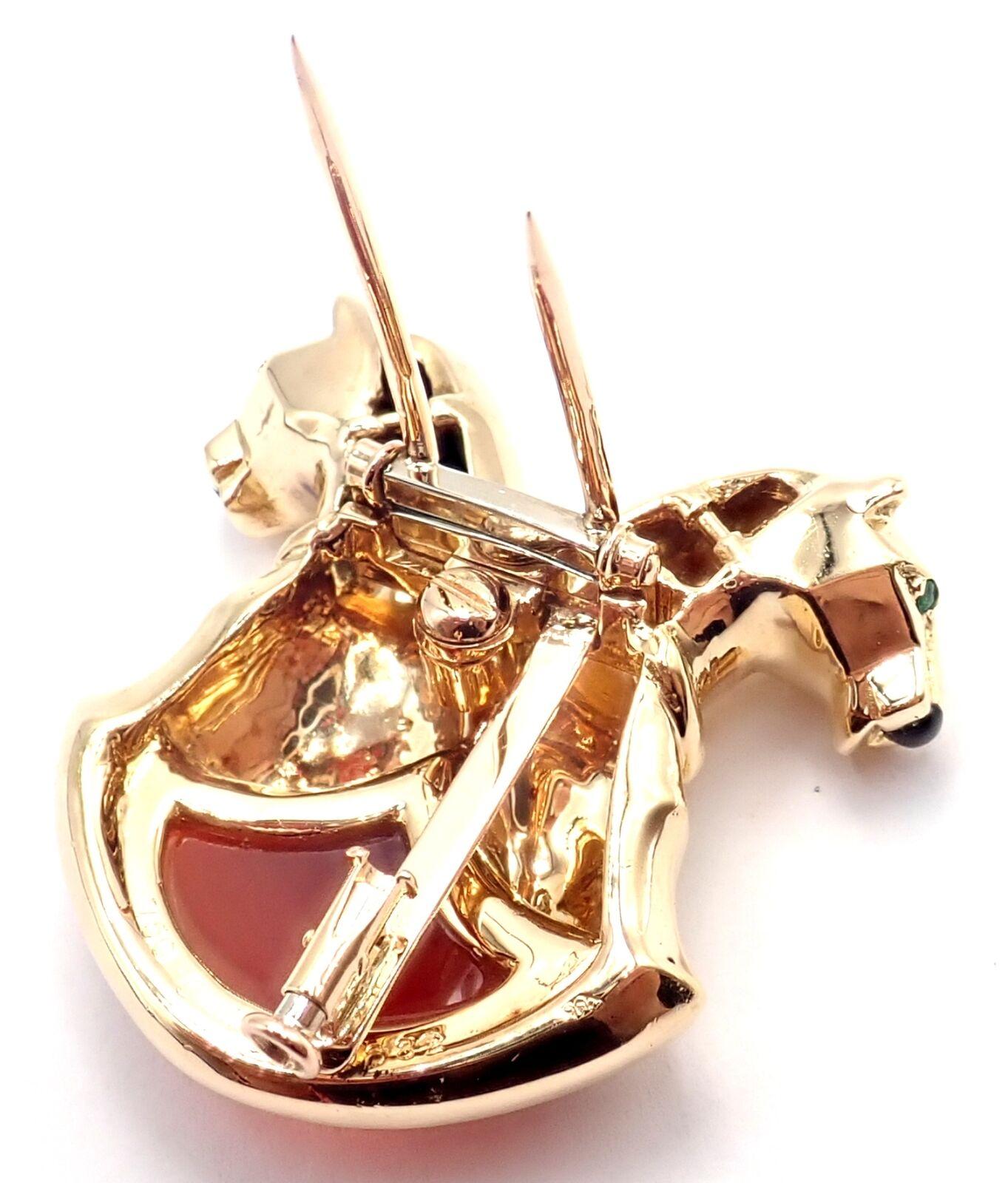 Cartier Double Panther Panthere Emerald Jasper Onyx Yellow Gold Pin Brooch In Excellent Condition For Sale In Holland, PA