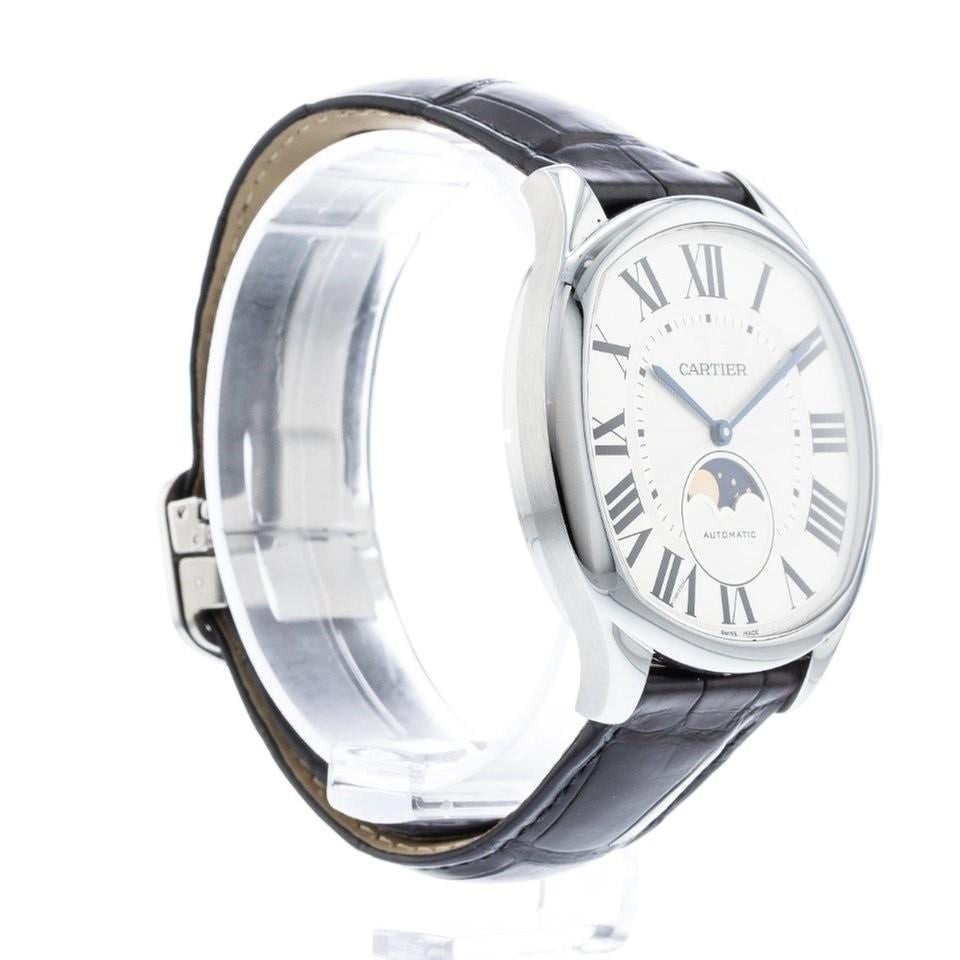 Cartier Drive de Cartier Reference #:WSNM0008. Cartier Drive WSNM0008 Mens Automatic Moonphase Stainless Steel Watch 41mm. Verified and Certified by WatchFacts. 1 year warranty offered by WatchFacts.
