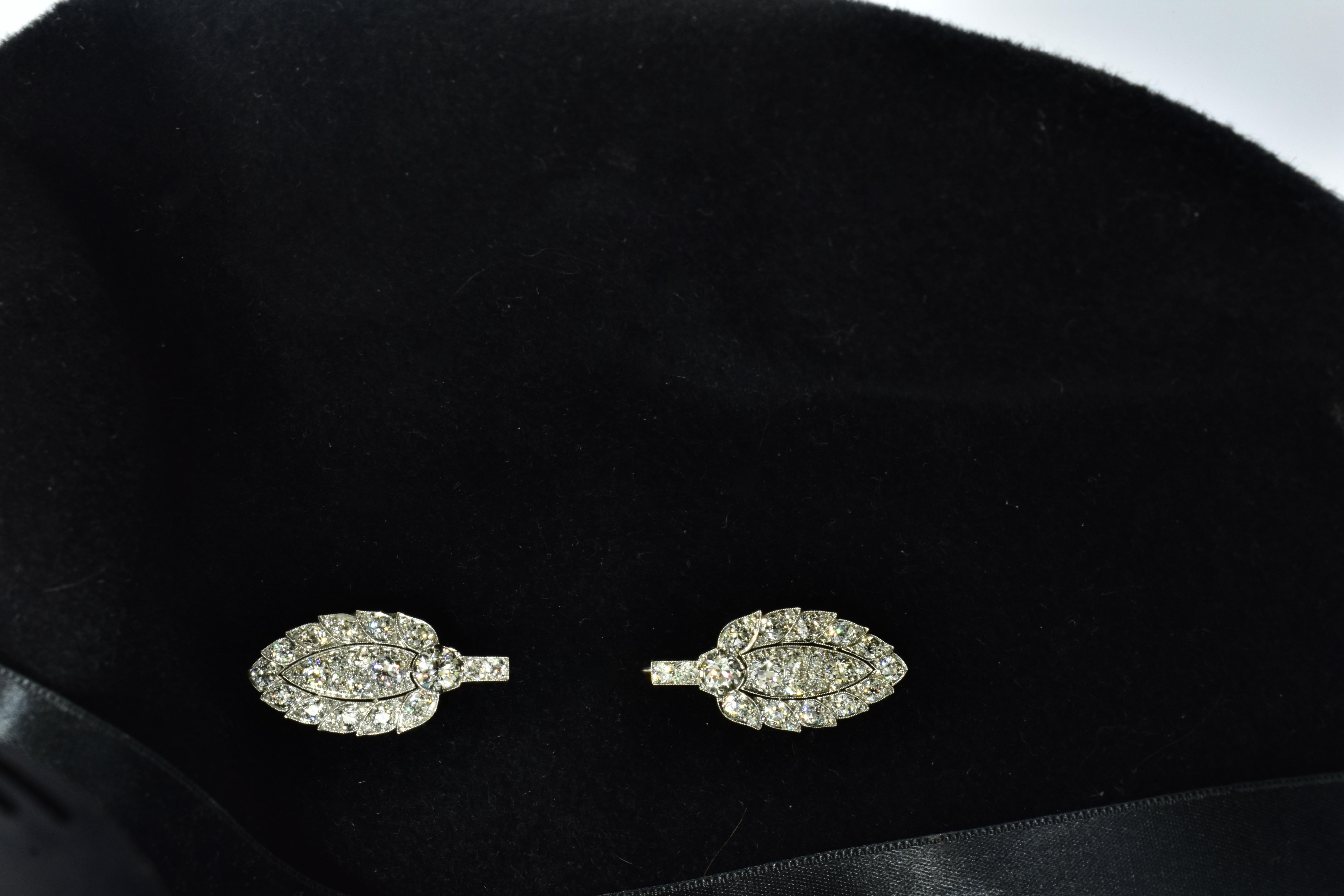 Cartier Edwardian Diamond and Platinum Antique Jabot or Cliquet Pin, c. 1914 4