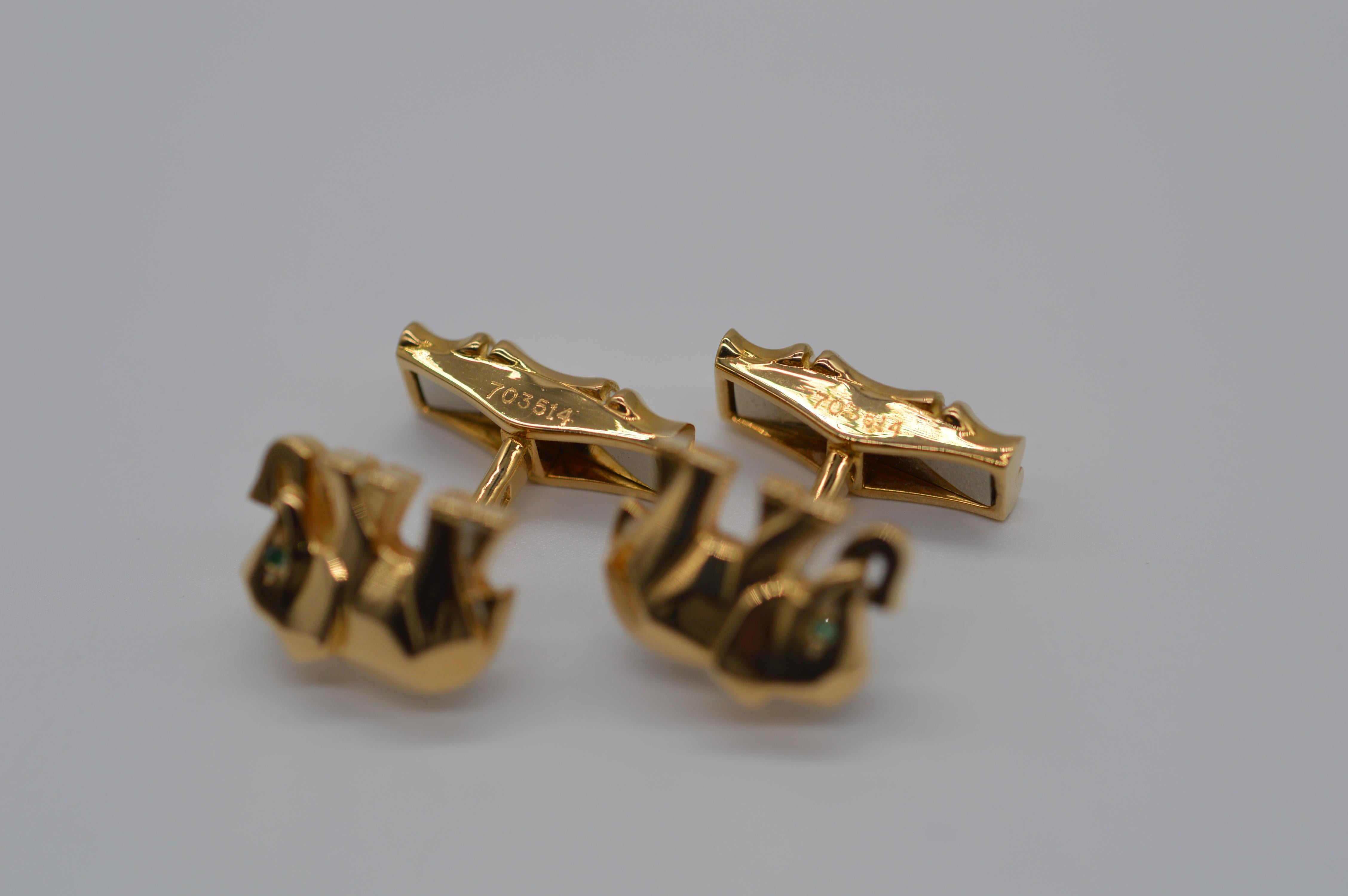 Round Cut Cartier Elephant Cufflink 18K Yellow Gold with Emerald Eye Unworn For Sale