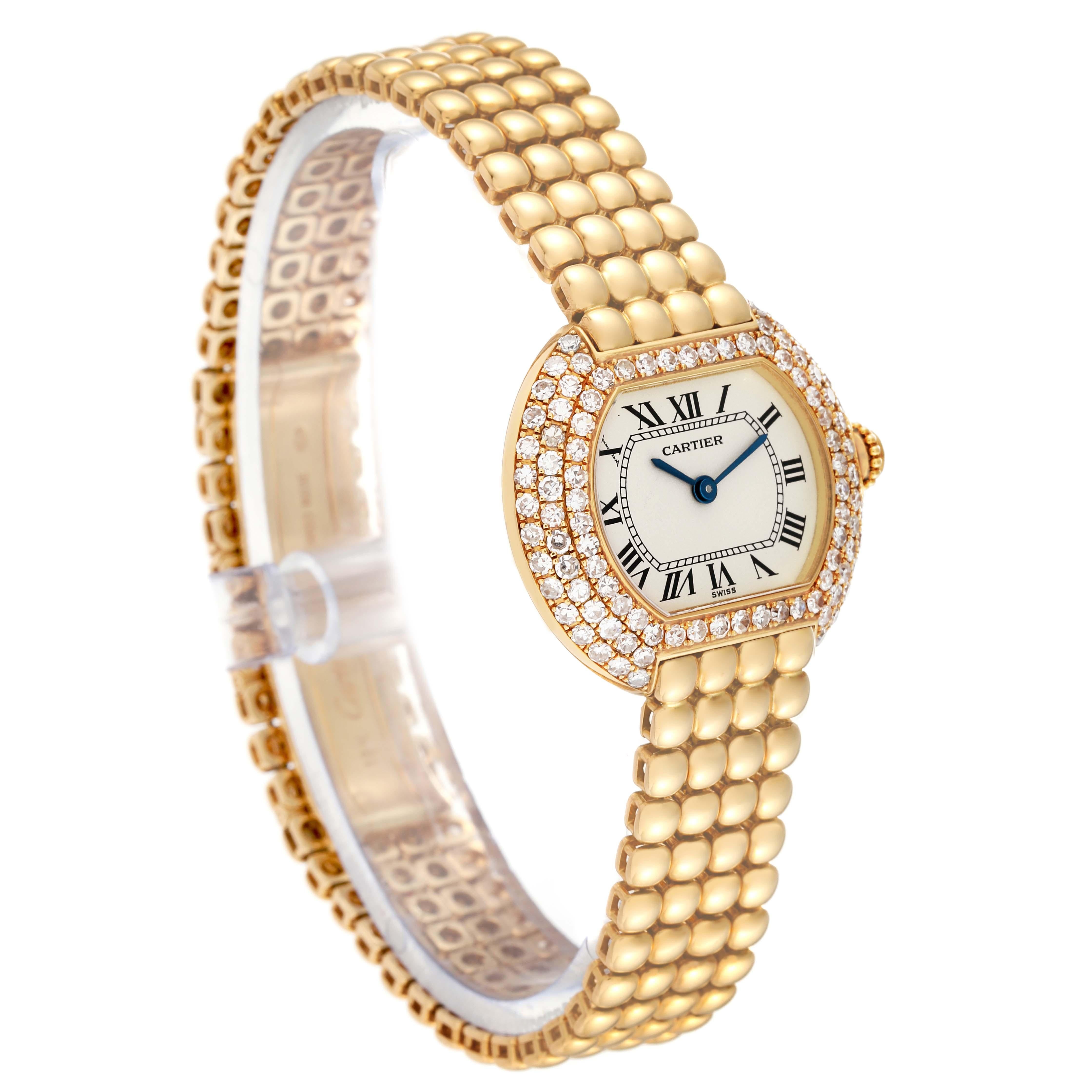 Cartier Ellipse Yellow Gold Diamond Bezel Ladies Watch 8660 In Excellent Condition In Atlanta, GA