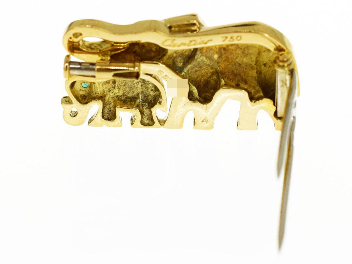 Cartier Broche jumbo éléphant clip en or jaune 18 carats avec émeraude Bon état - En vente à Tokyo, JP