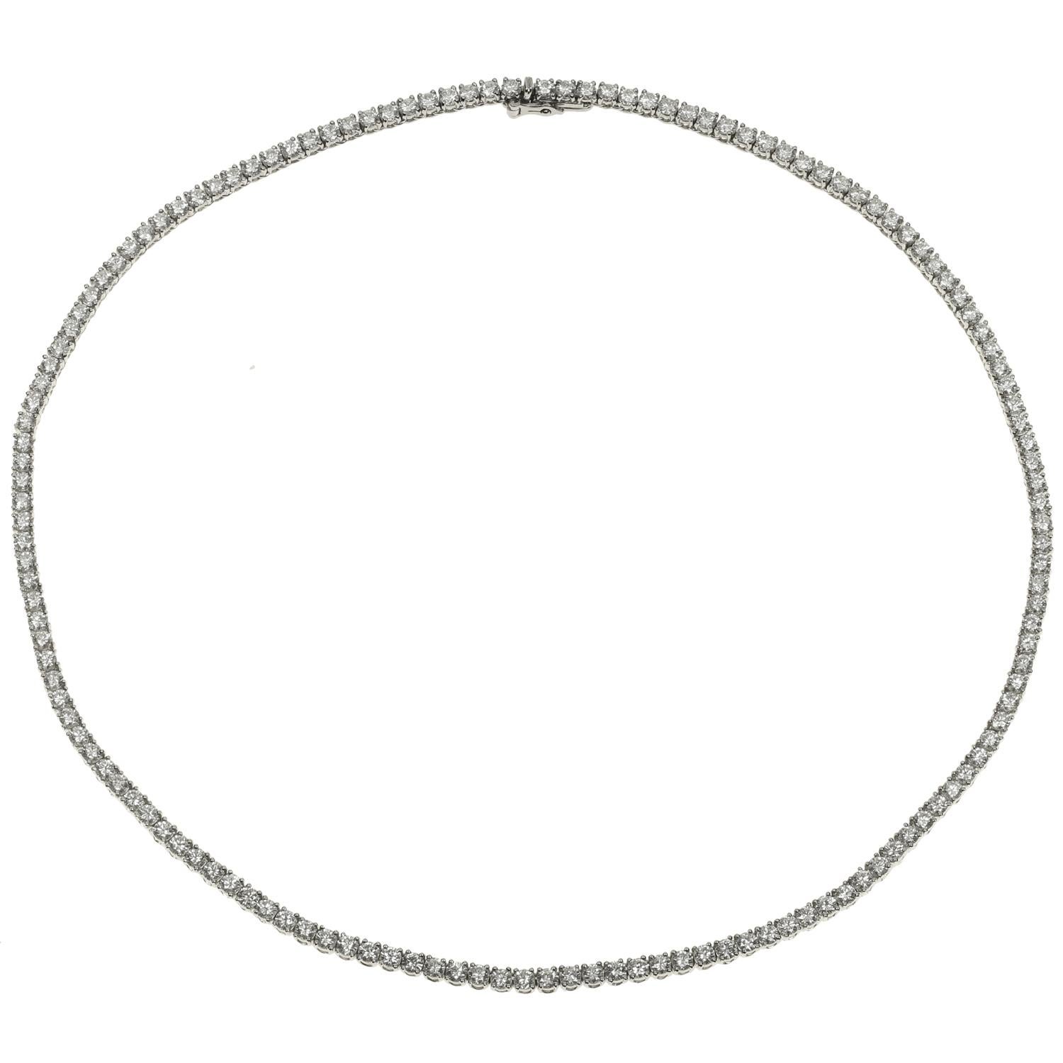 Cartier Essential Lines France 10 Carat Diamond White Gold Necklace 2