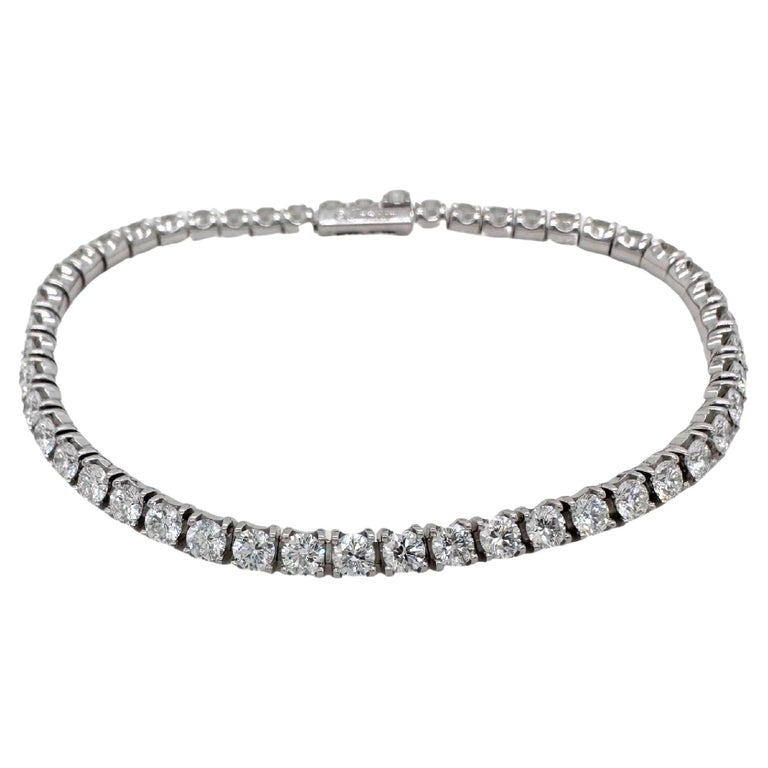 Cartier Essential Lines Bracelet tennis en or blanc 18 carats avec diamants  ronds En vente sur 1stDibs | tennis cartier